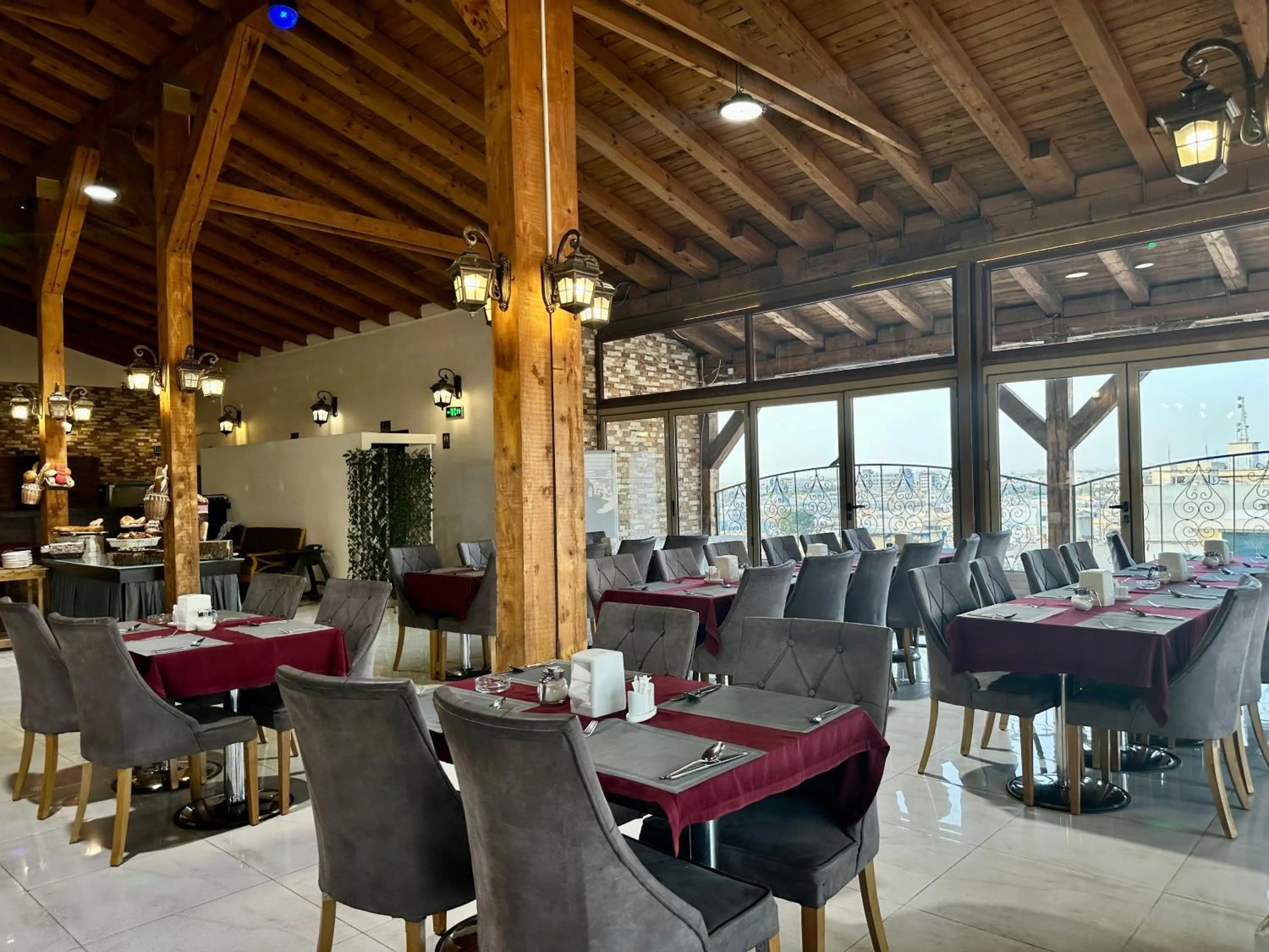 Dining area in Banoj Hotel
