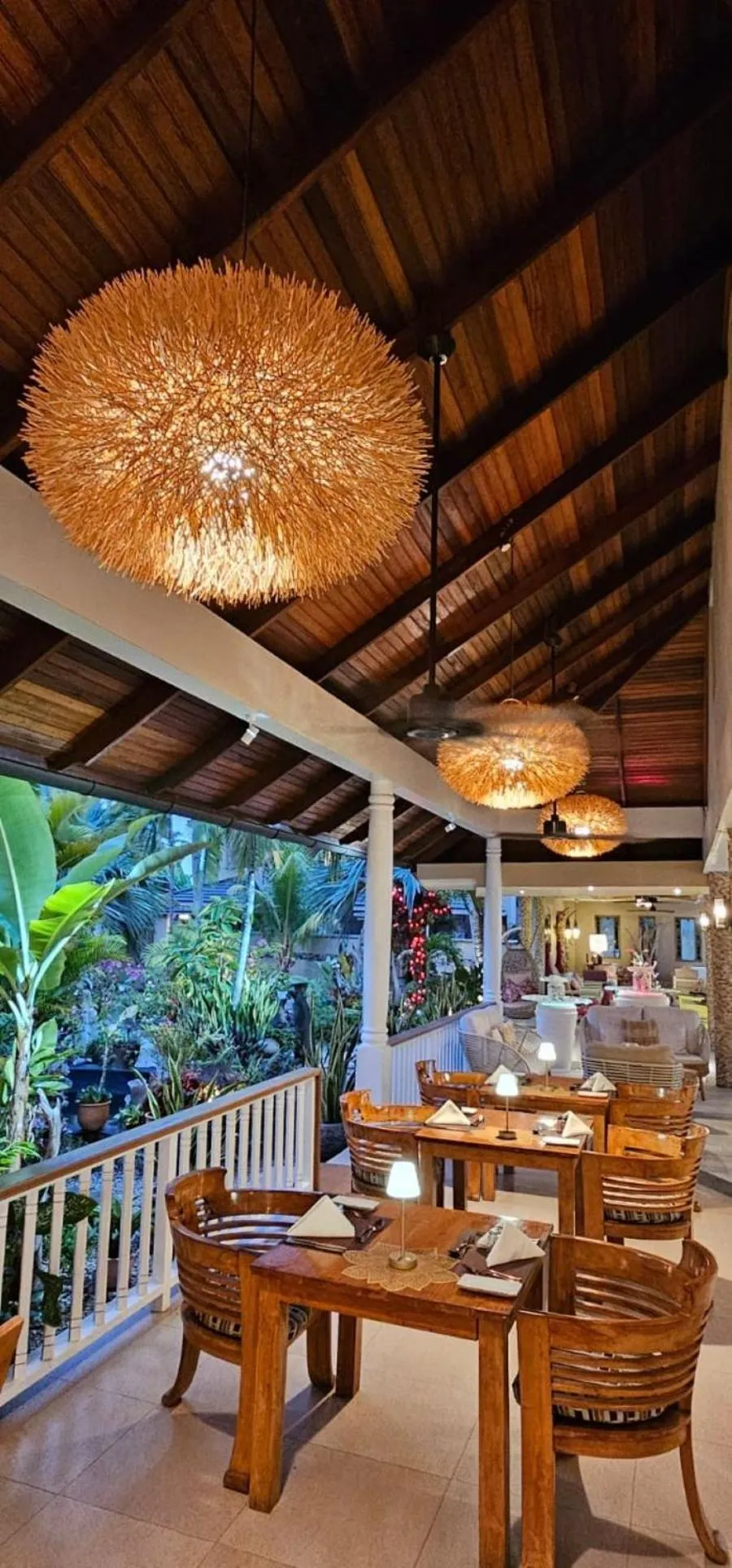Restaurant/places to eat in Hotel Le Duc de Praslin