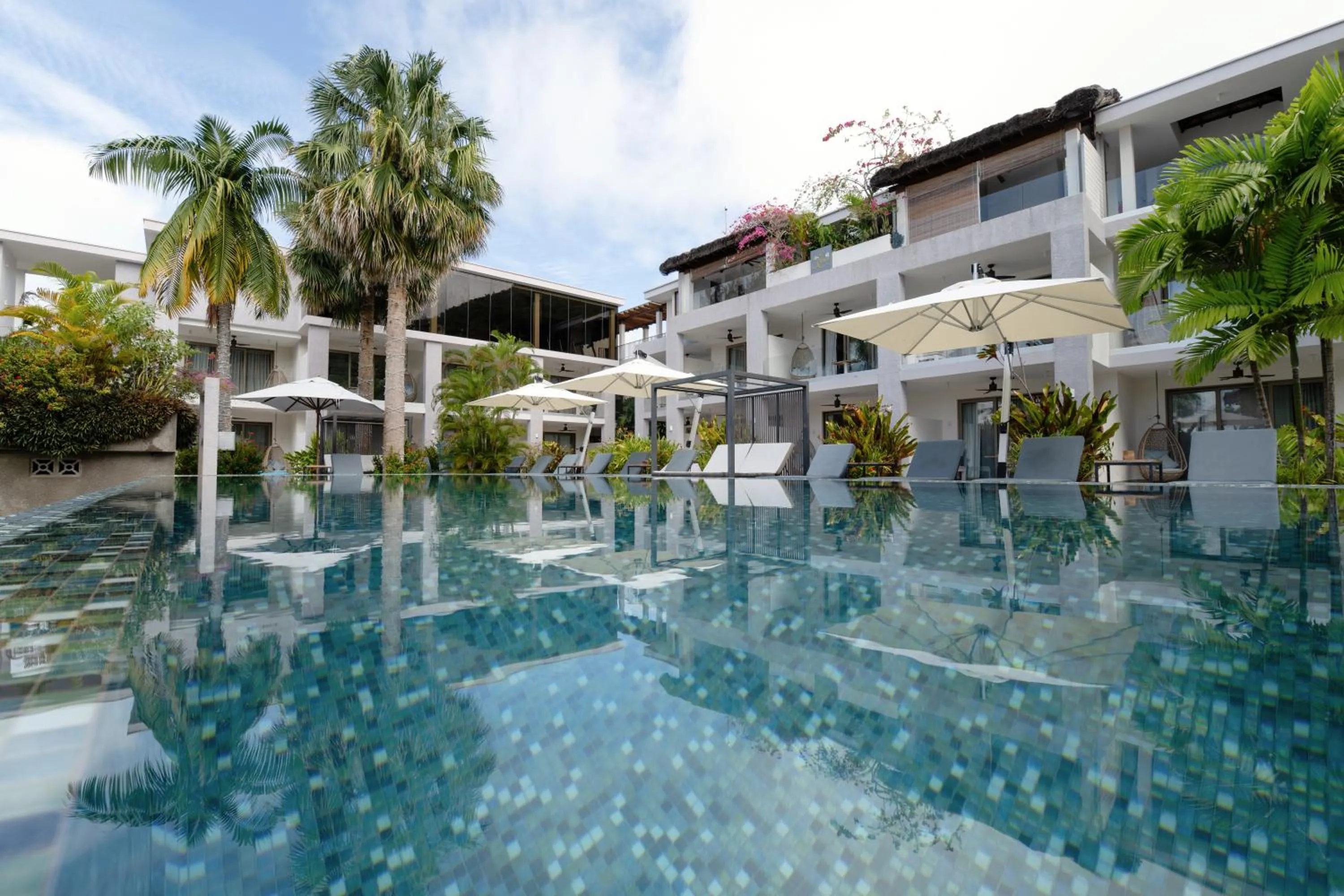 Swimming pool in Hotel Le Duc de Praslin
