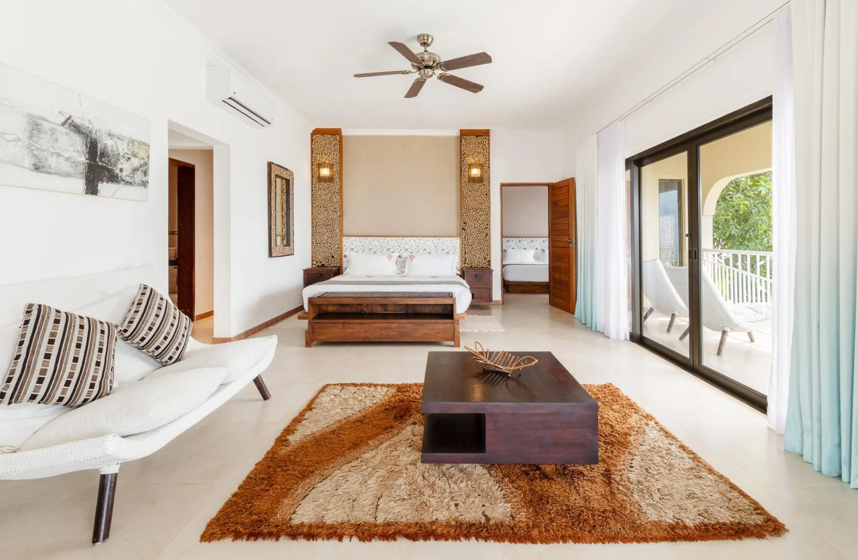 Bedroom, Bed in Hotel Le Duc de Praslin