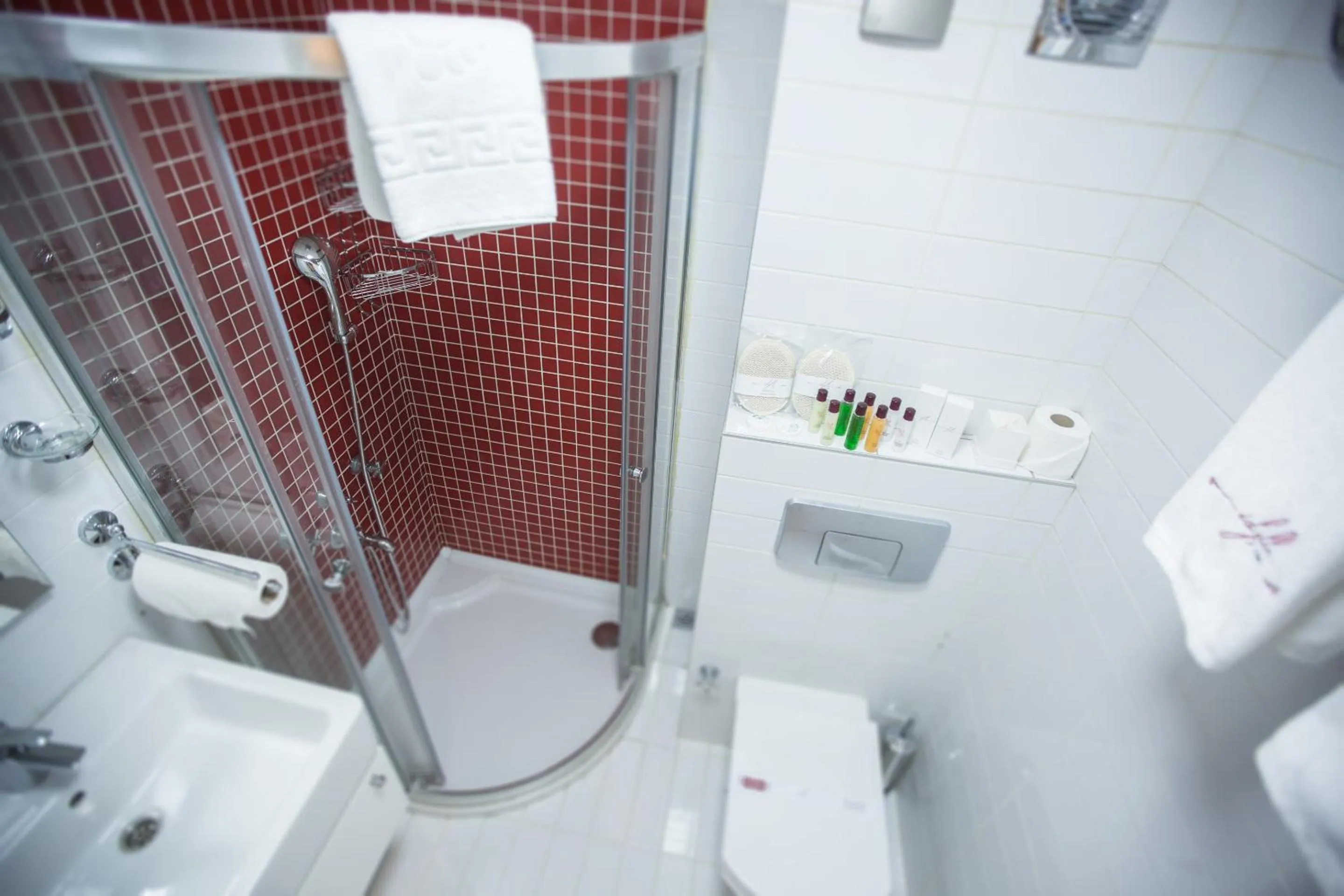 Shower in Idylle Hotel