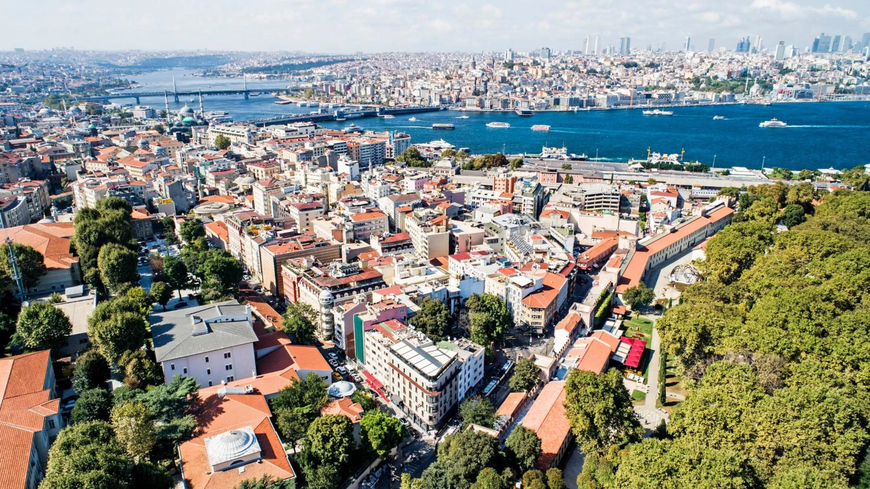 Area and facilities in Idylle Hotel