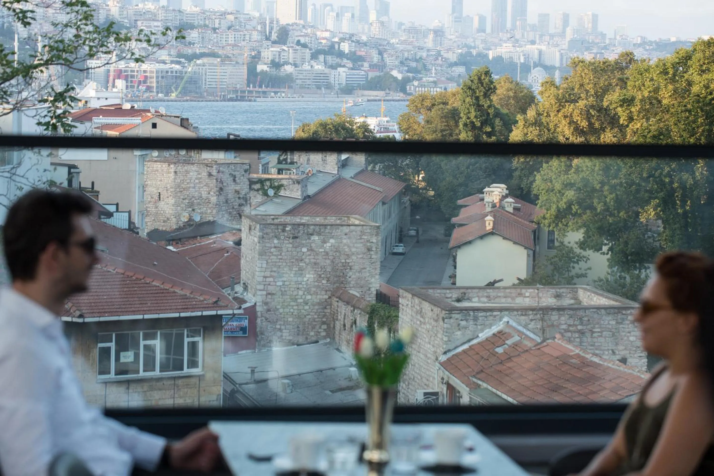 Restaurant/places to eat in Idylle Hotel