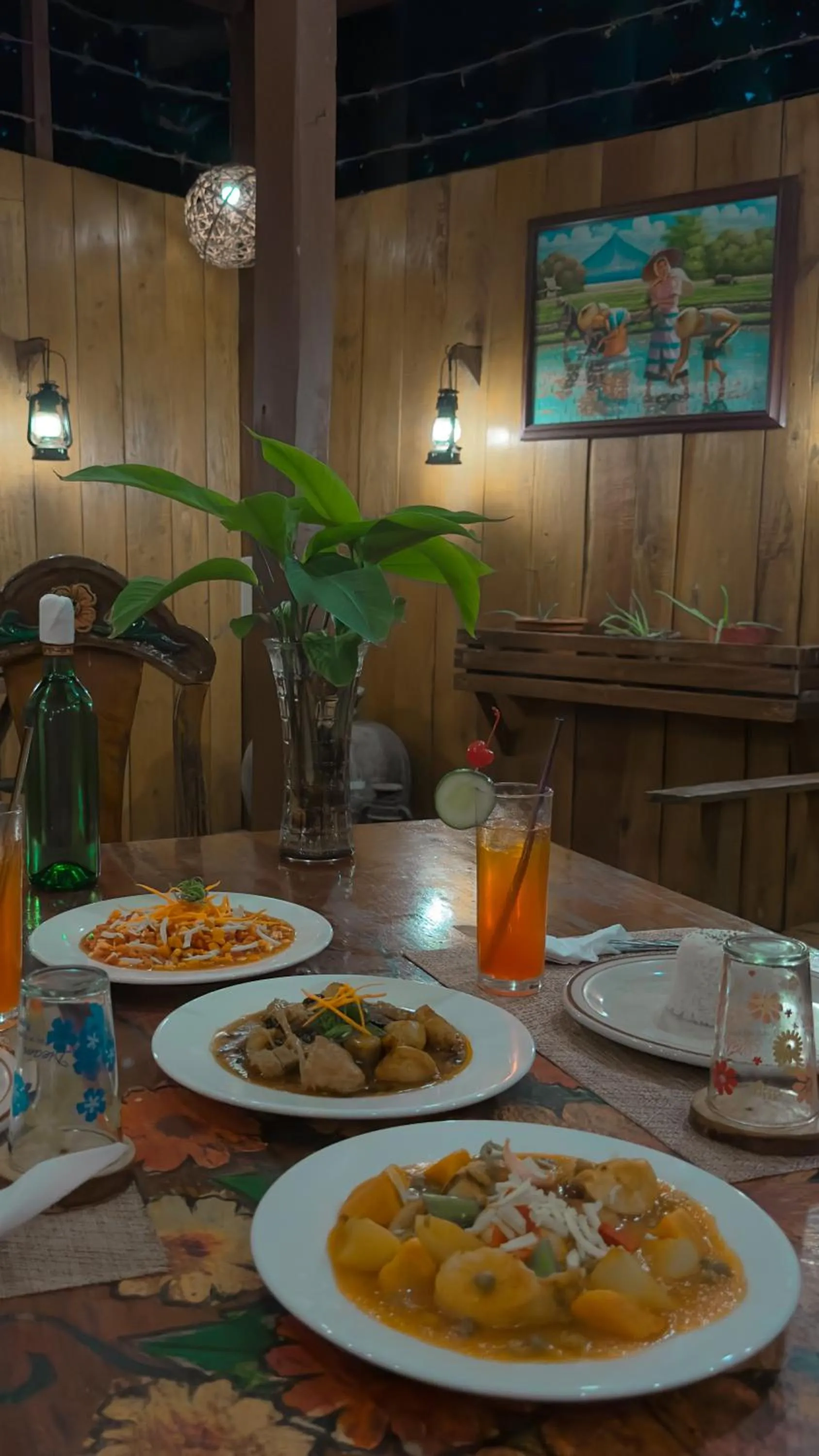 Restaurant/places to eat in Natura Vista