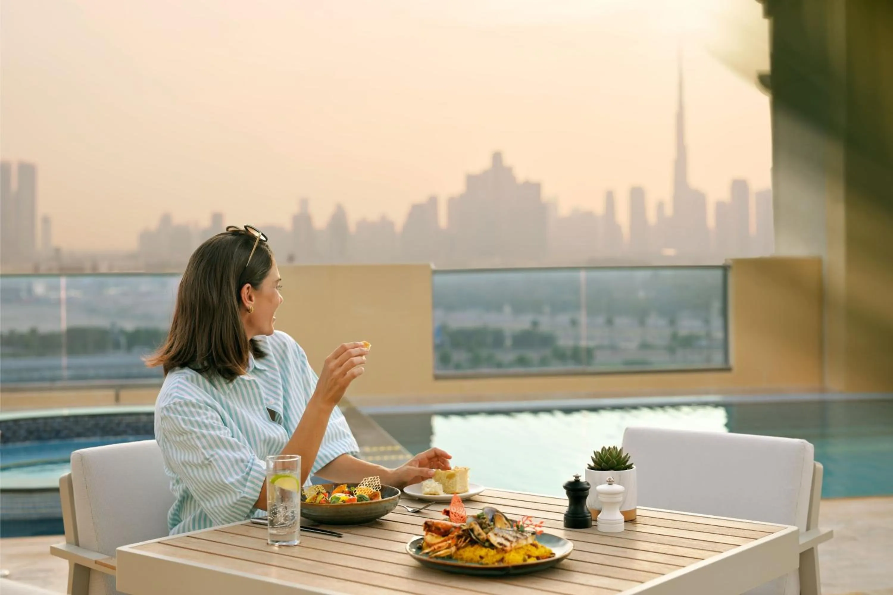 Swimming pool in Marriott Executive Apartments Al Jaddaf, Dubai
