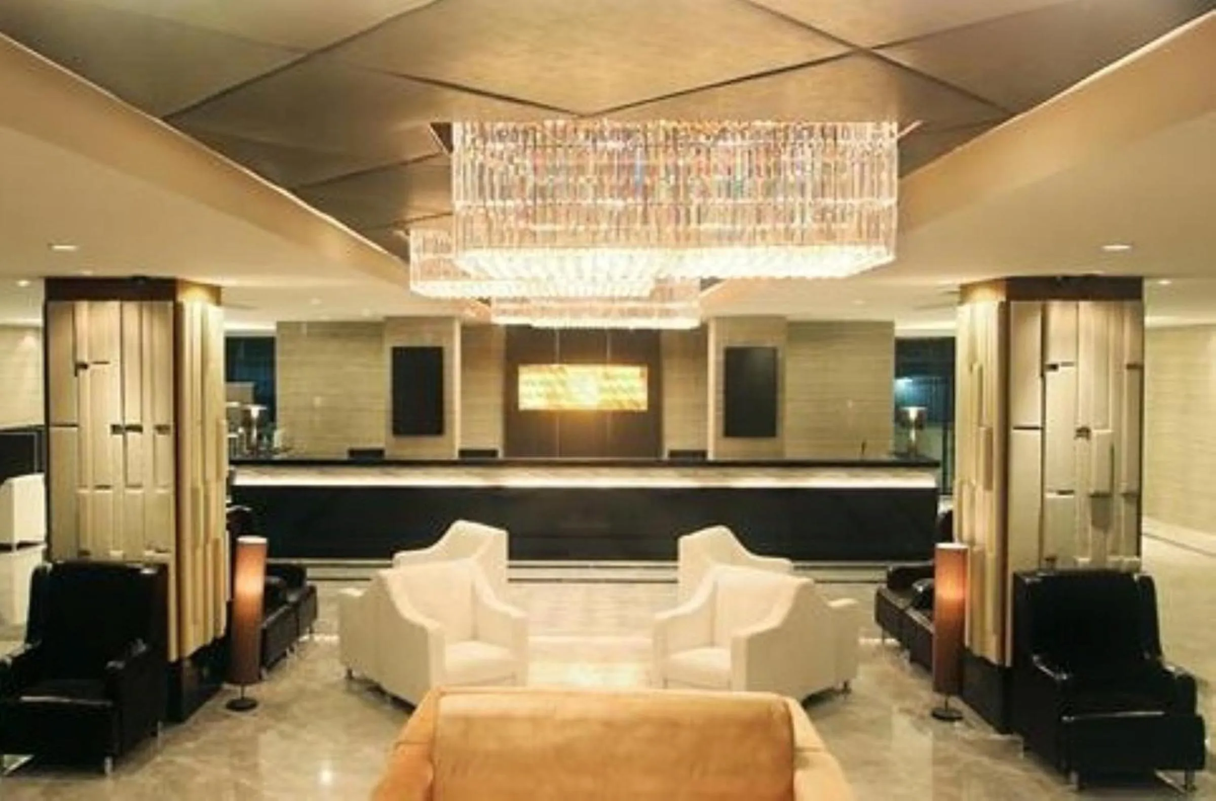 Lobby or reception in Avana Laem Chabang Boutique Hotel