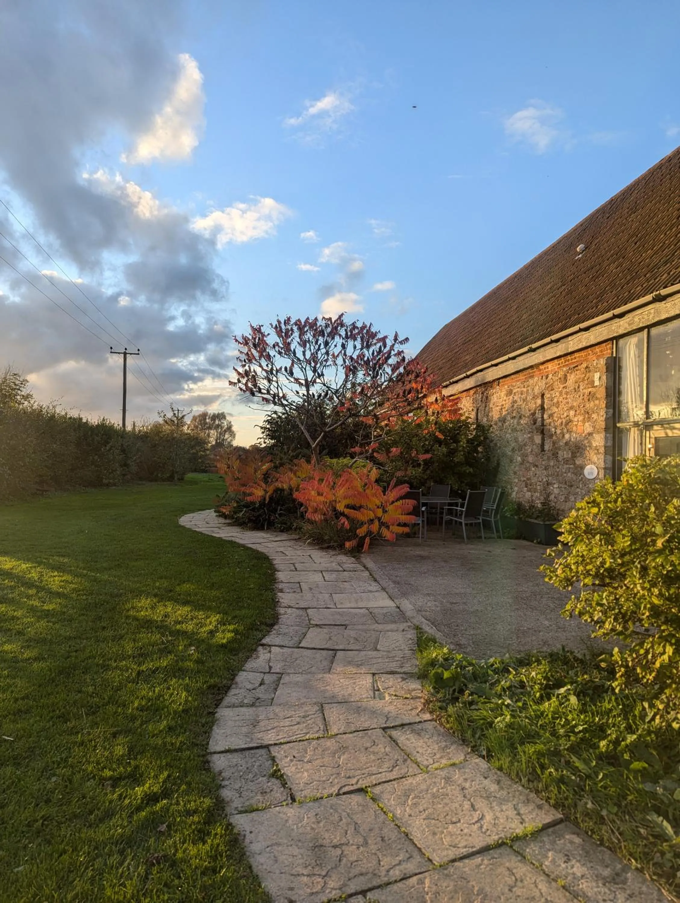 Patio in Kingfisher Barn