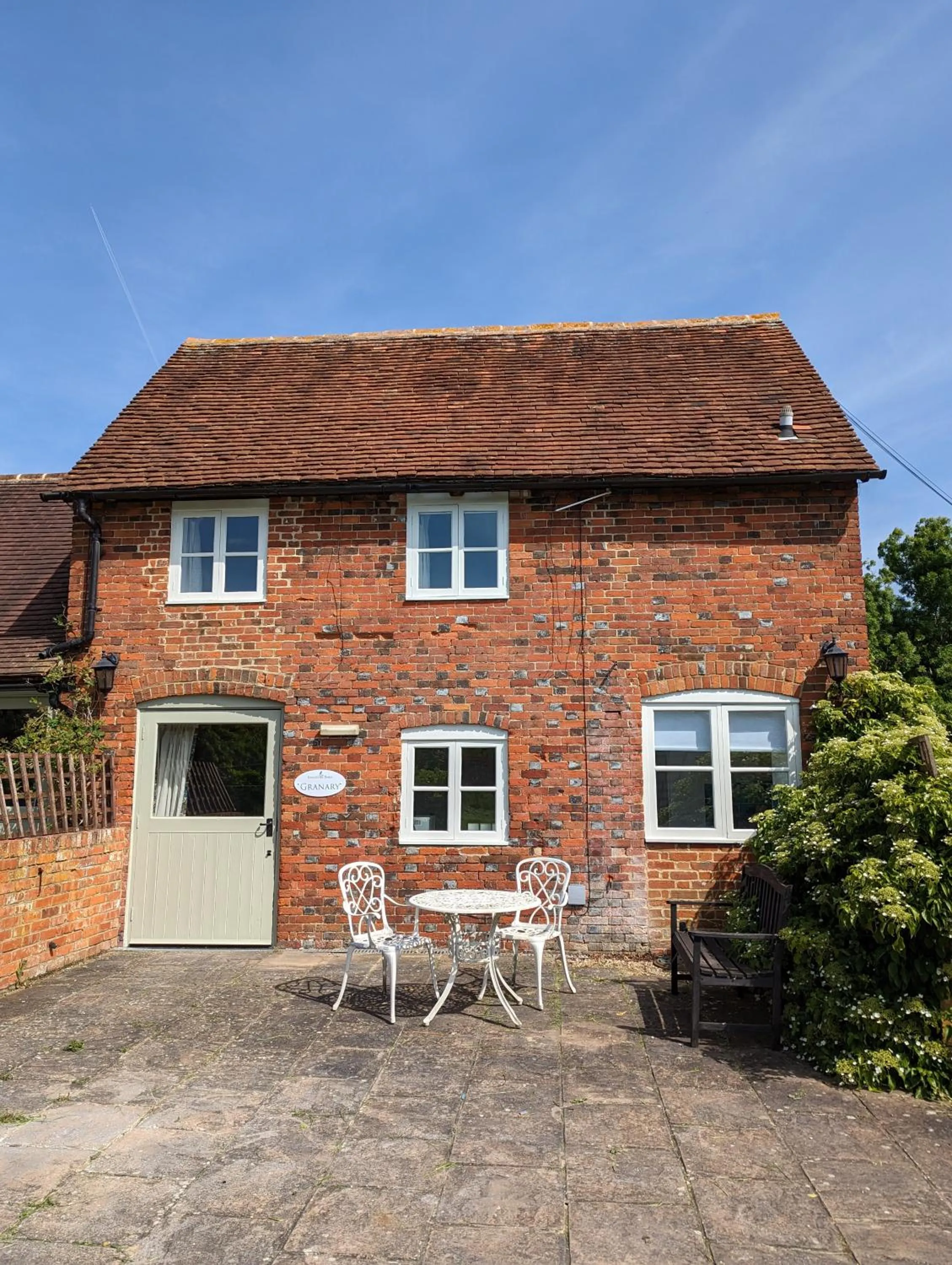 Property building in Kingfisher Barn