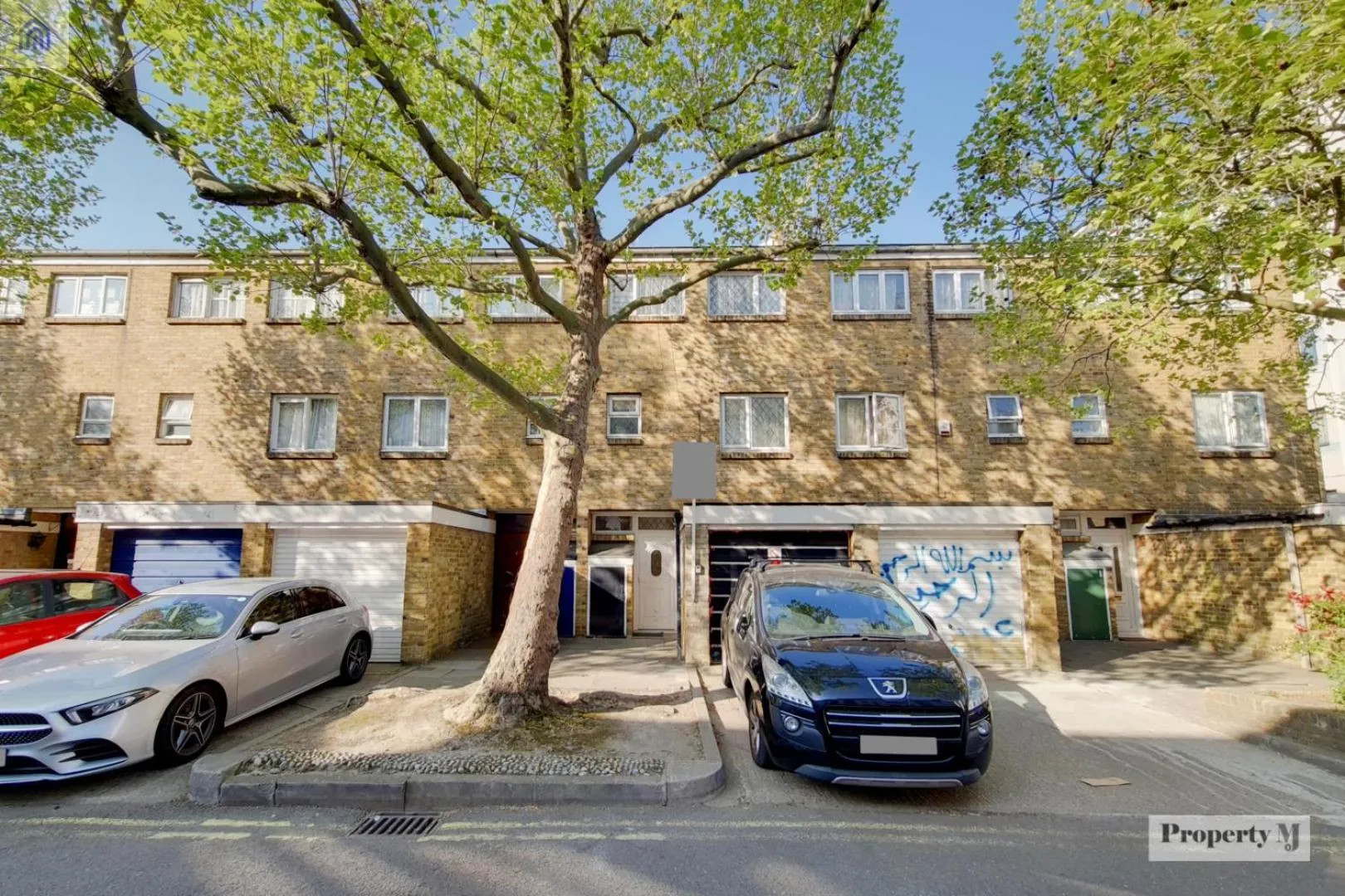 Property building in London Marylebone Grendon rooms