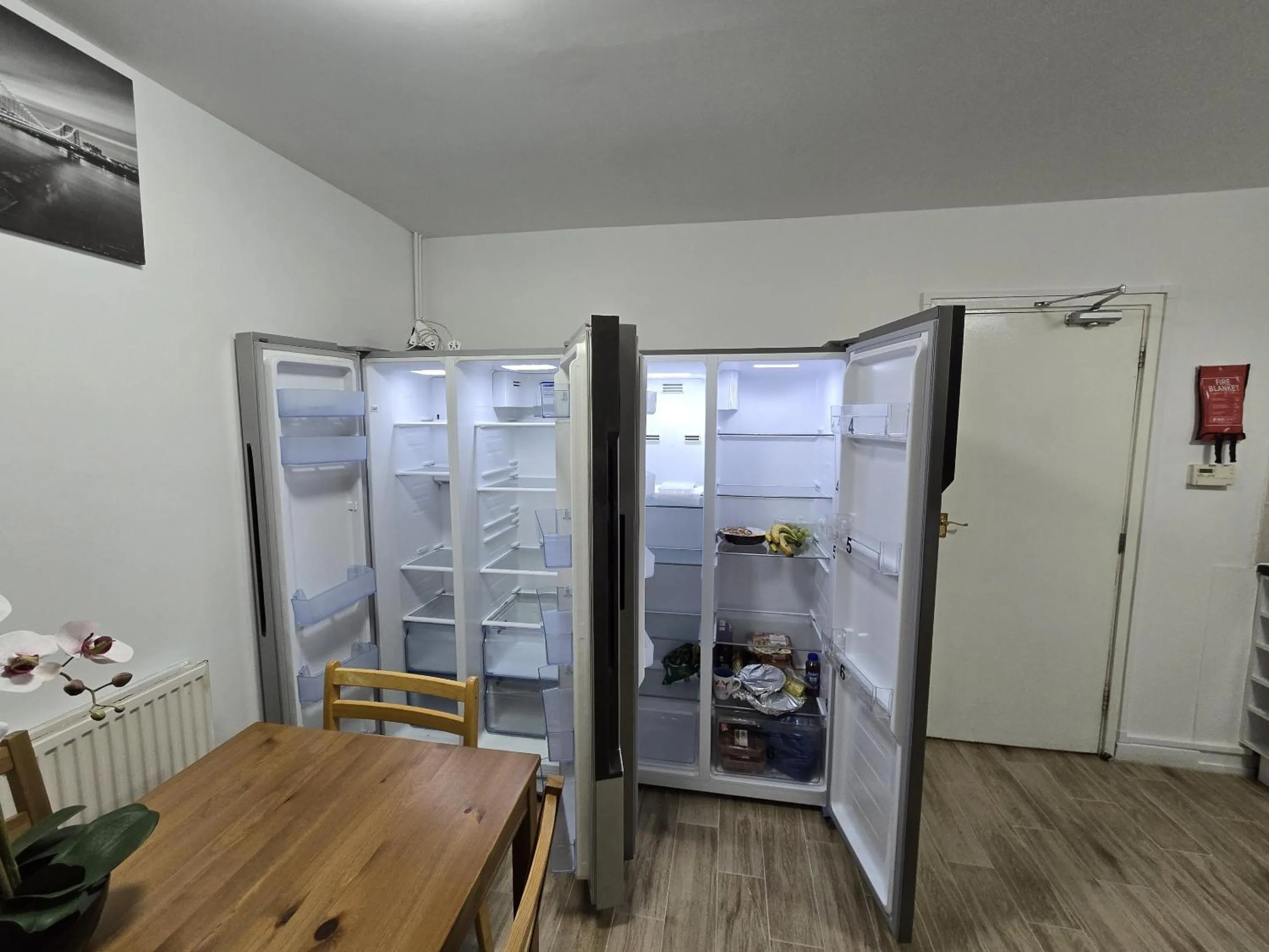 Kitchen or kitchenette in London Marylebone Grendon rooms