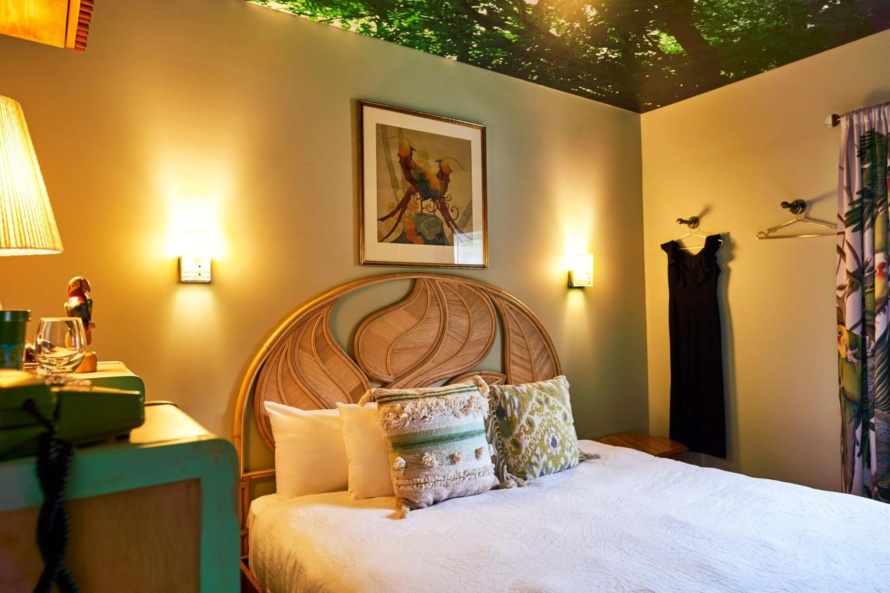 Bed in Motel Chelsea