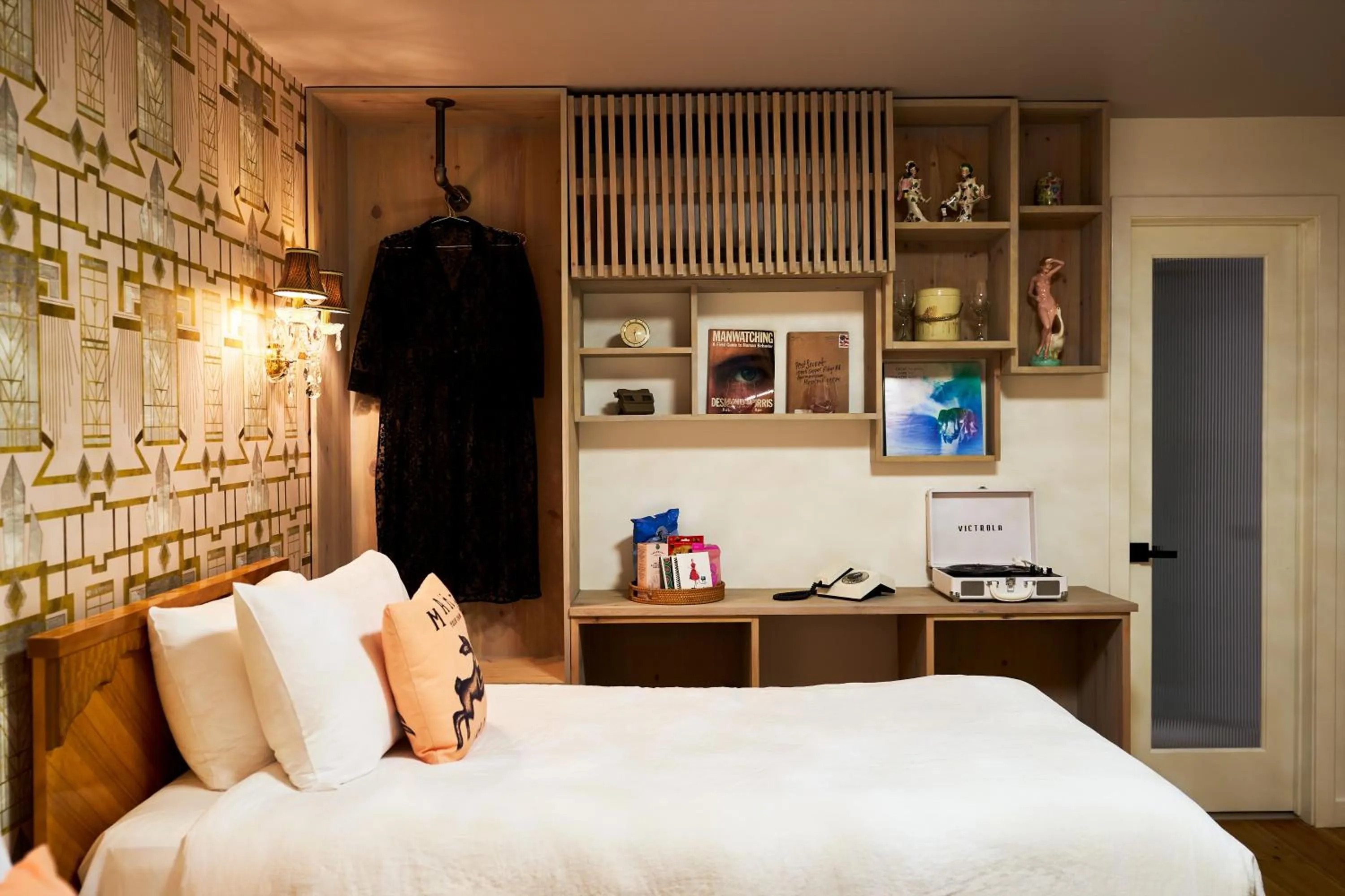 Bed in Motel Chelsea