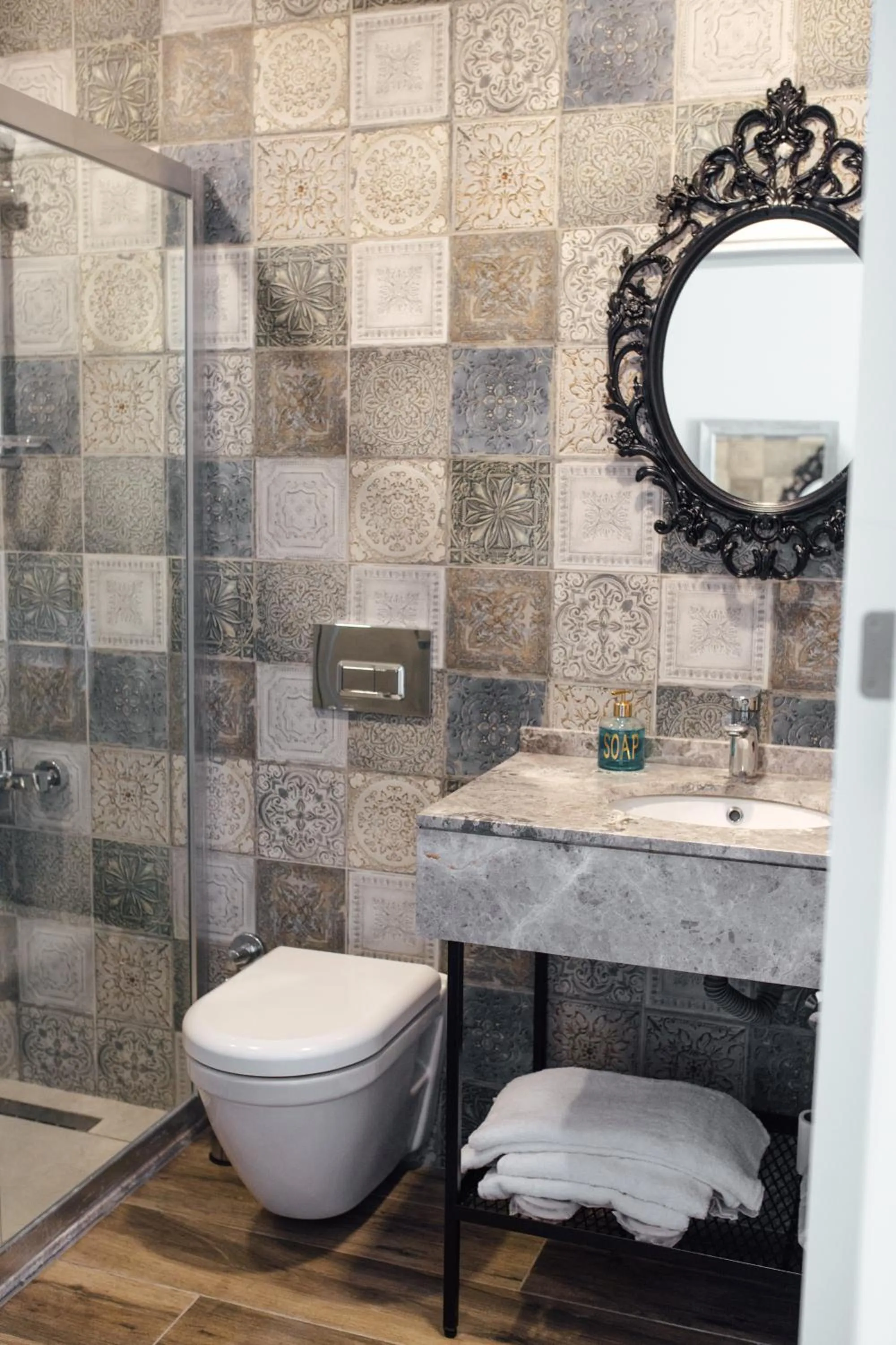 Bathroom in Chloe hotel Alacati