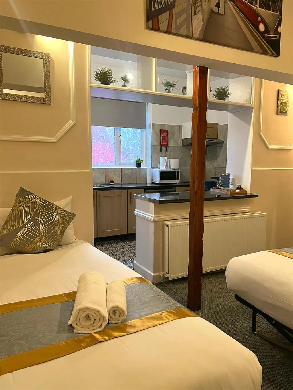 Bed in United Lodge Hotel