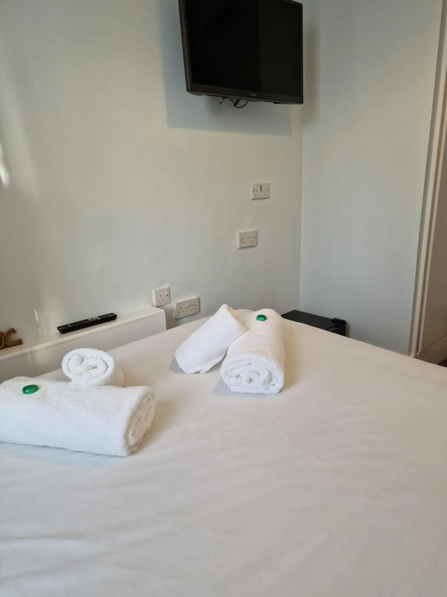 TV and multimedia, Bed in The ULH