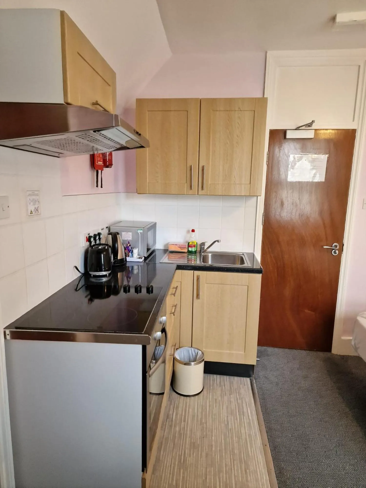 Kitchen or kitchenette in The ULH