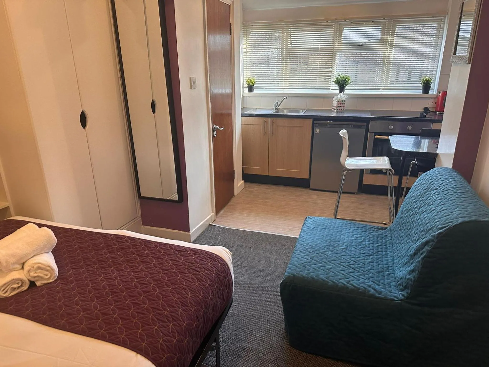 Kitchen or kitchenette in The ULH