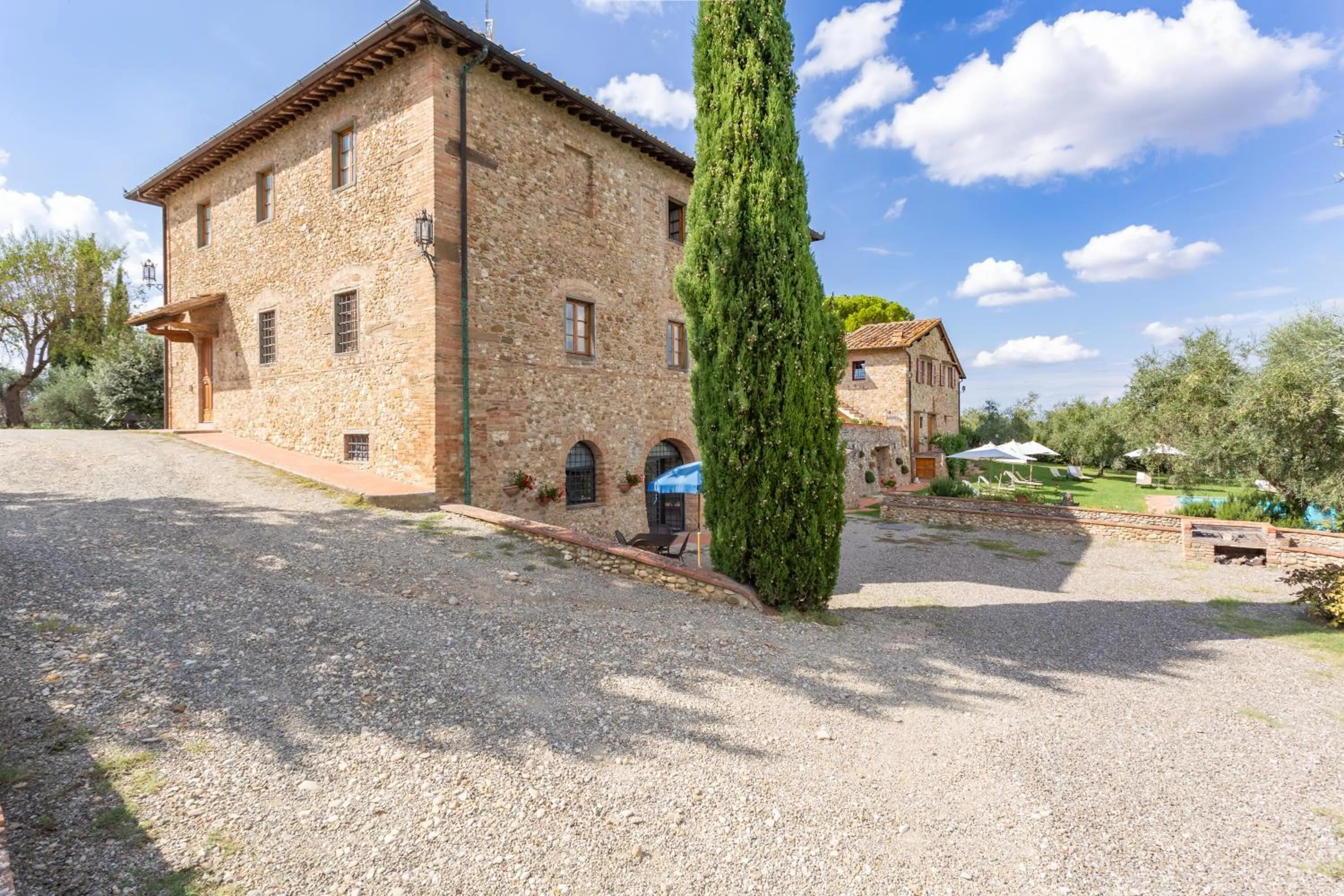 Facade/entrance in Fattoria Querceto