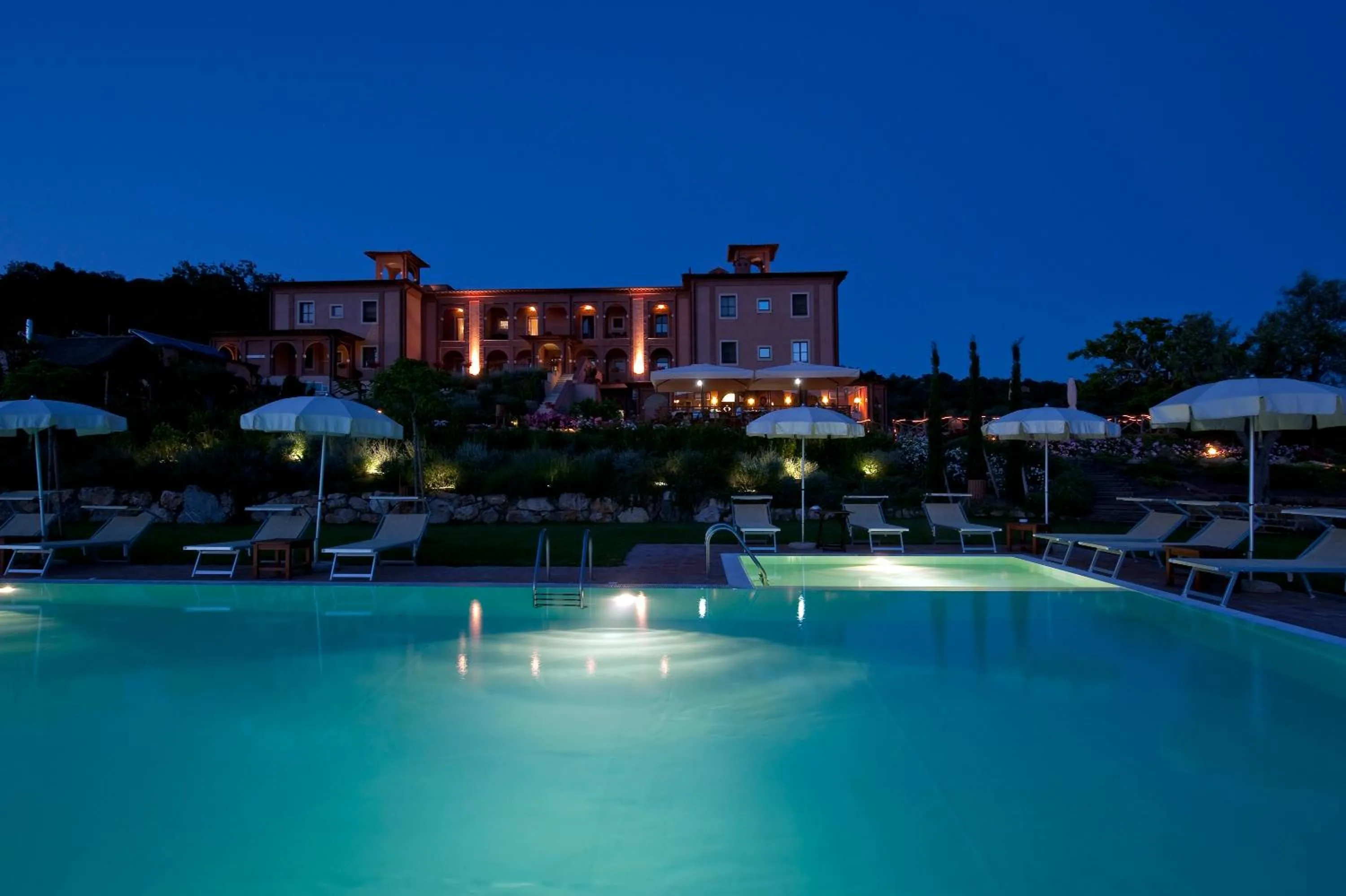 Swimming pool in Saturnia Tuscany Hotel