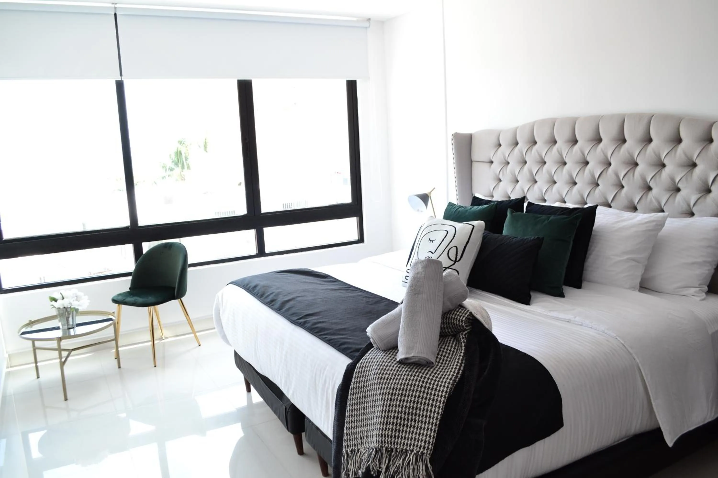 Photo of the whole room, Bed in Estudio Neen Zona Hotelera