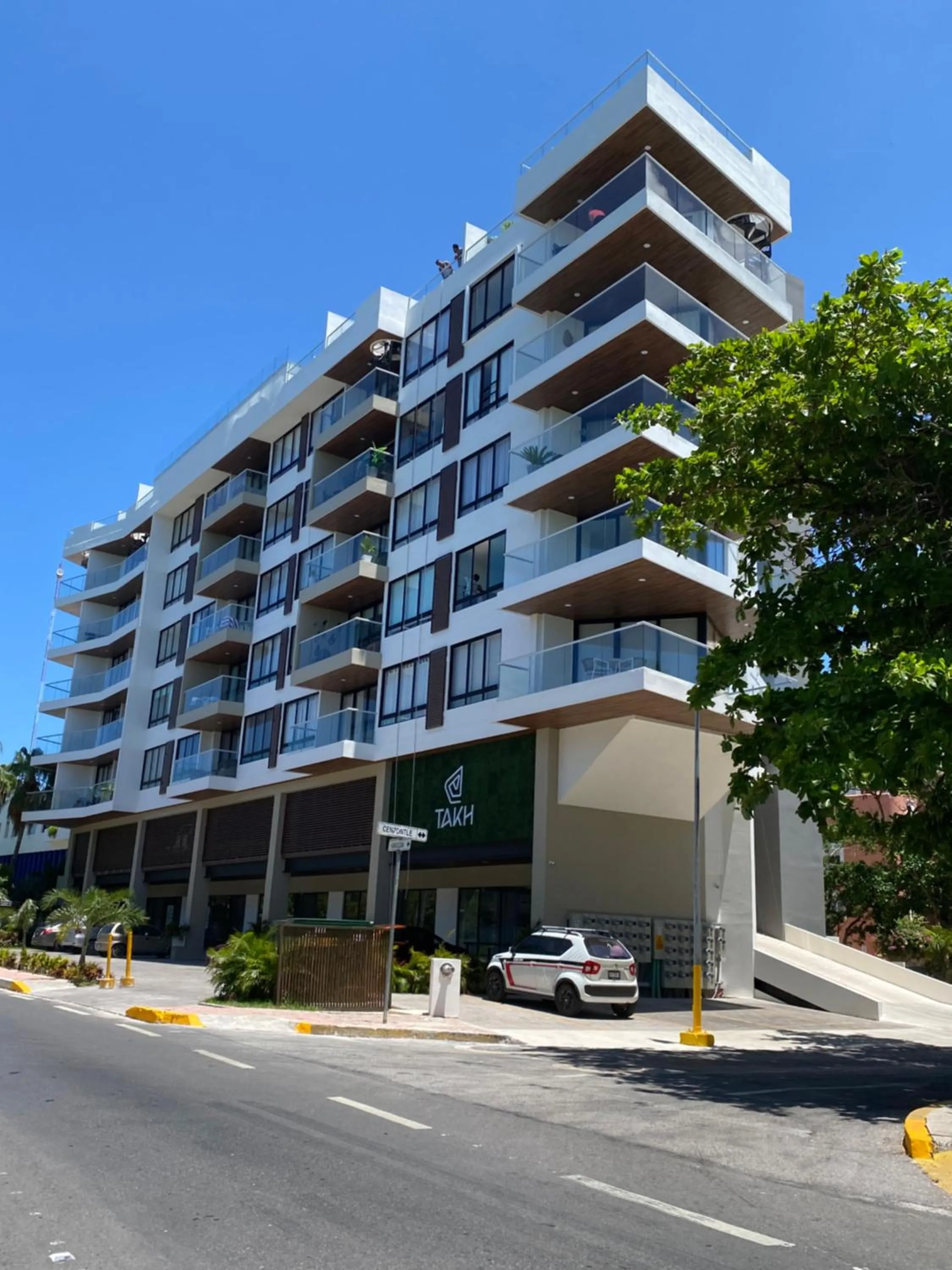 Property building in Estudio Neen Zona Hotelera