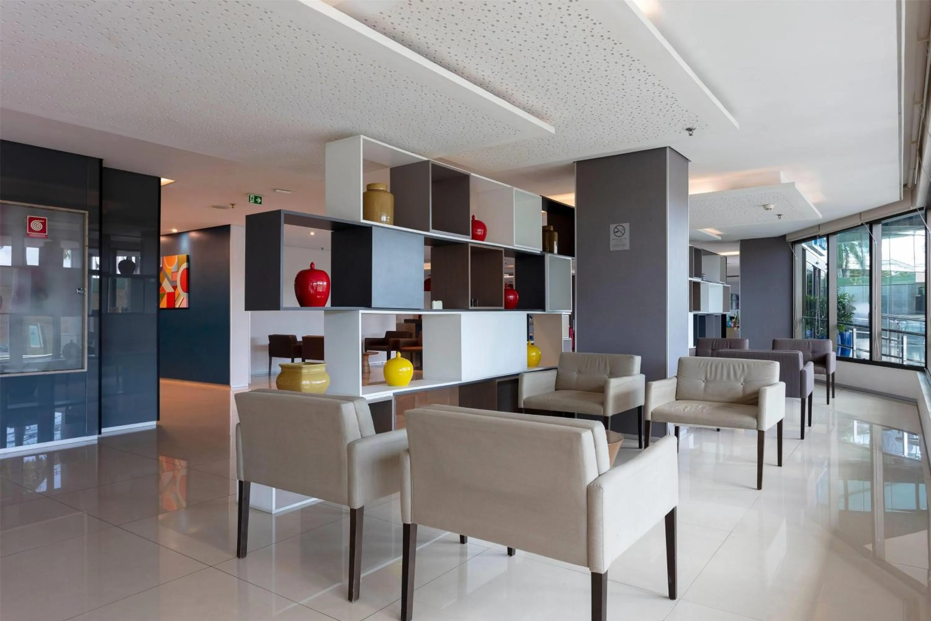 Lobby or reception in Wyndham Salvador Hangar Aeroporto