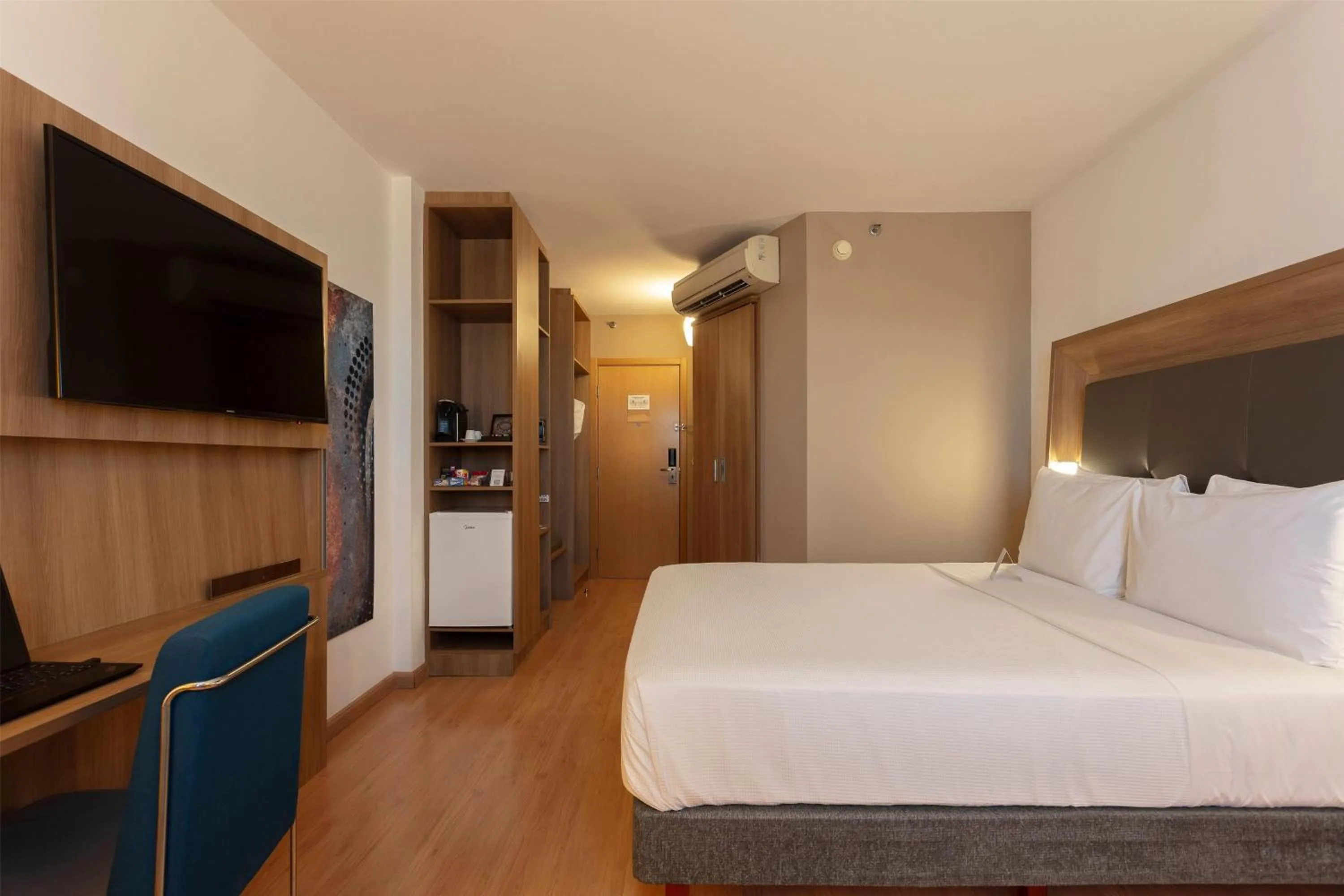 Photo of the whole room, Bed in Wyndham Salvador Hangar Aeroporto