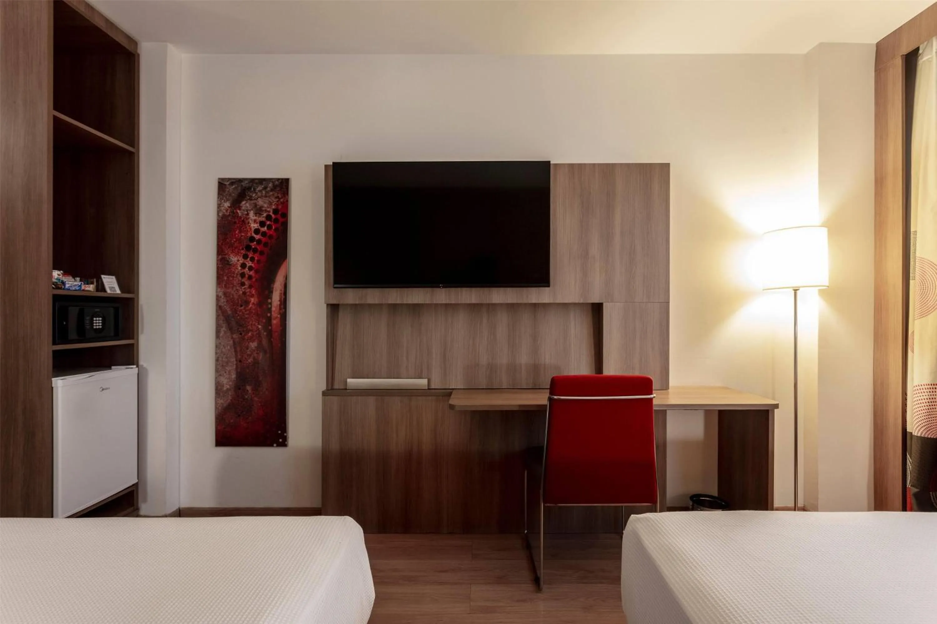 Photo of the whole room, Bed in Wyndham Salvador Hangar Aeroporto