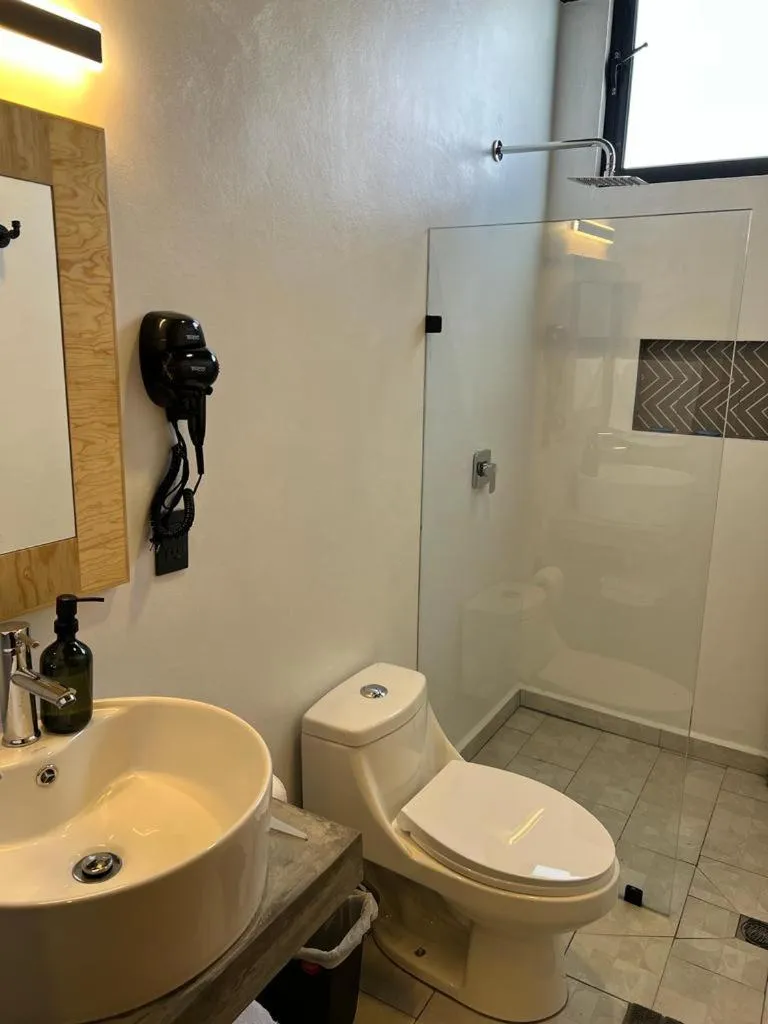 Shower in Hotel Ciclovía & Terraza