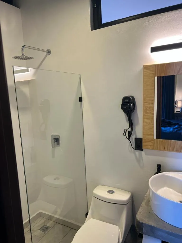 Shower in Hotel Ciclovía & Terraza