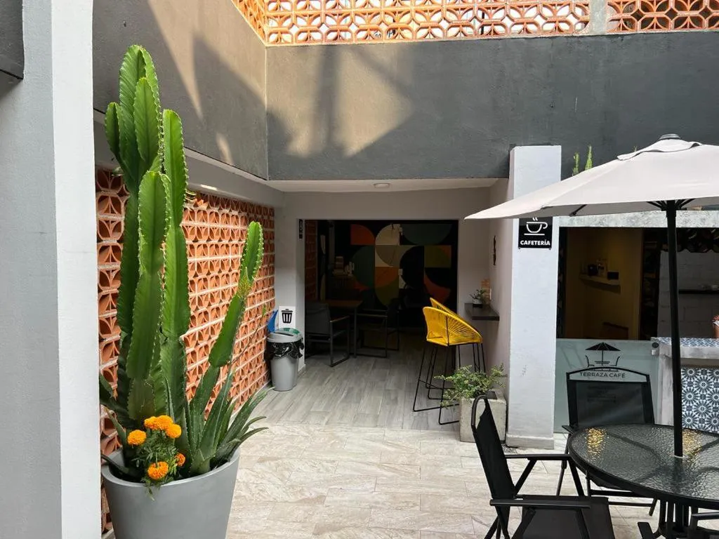 Restaurant/places to eat in Hotel Ciclovía & Terraza