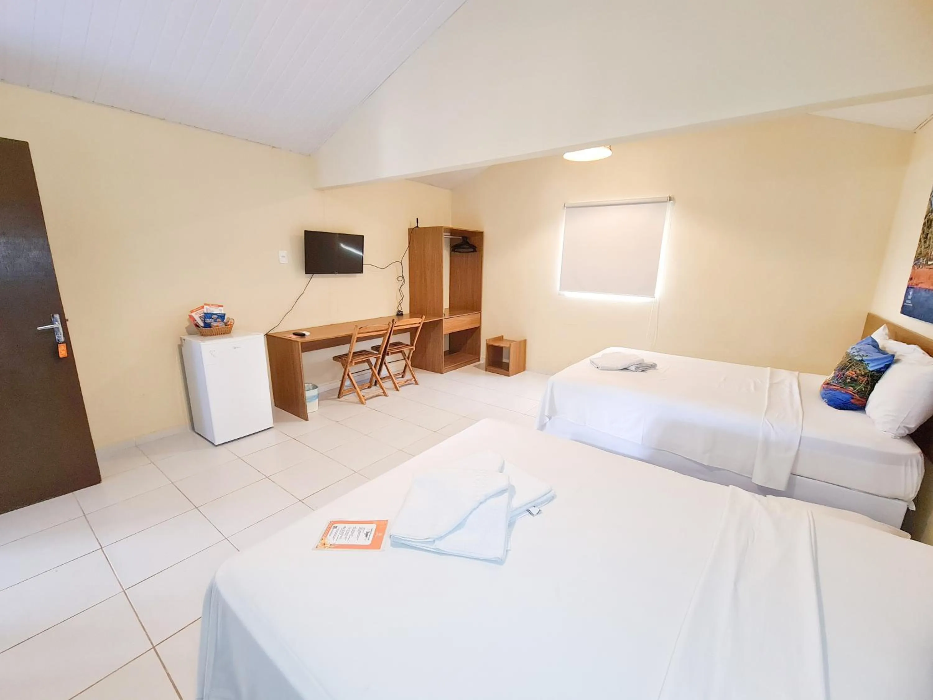 Bed in Arena Carneiros Hotel by AFT