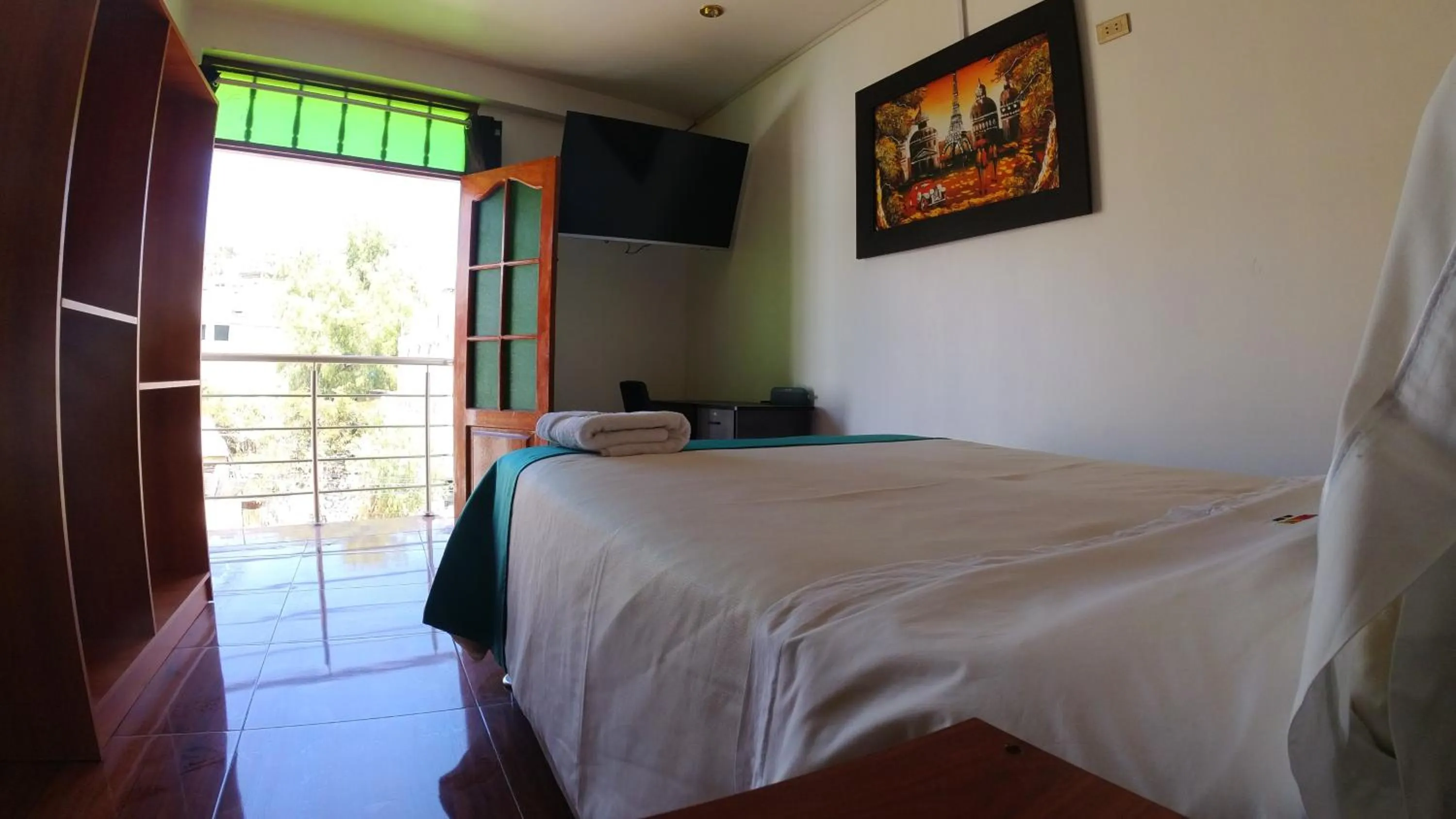 Bed in Sumaq Wari Hotel