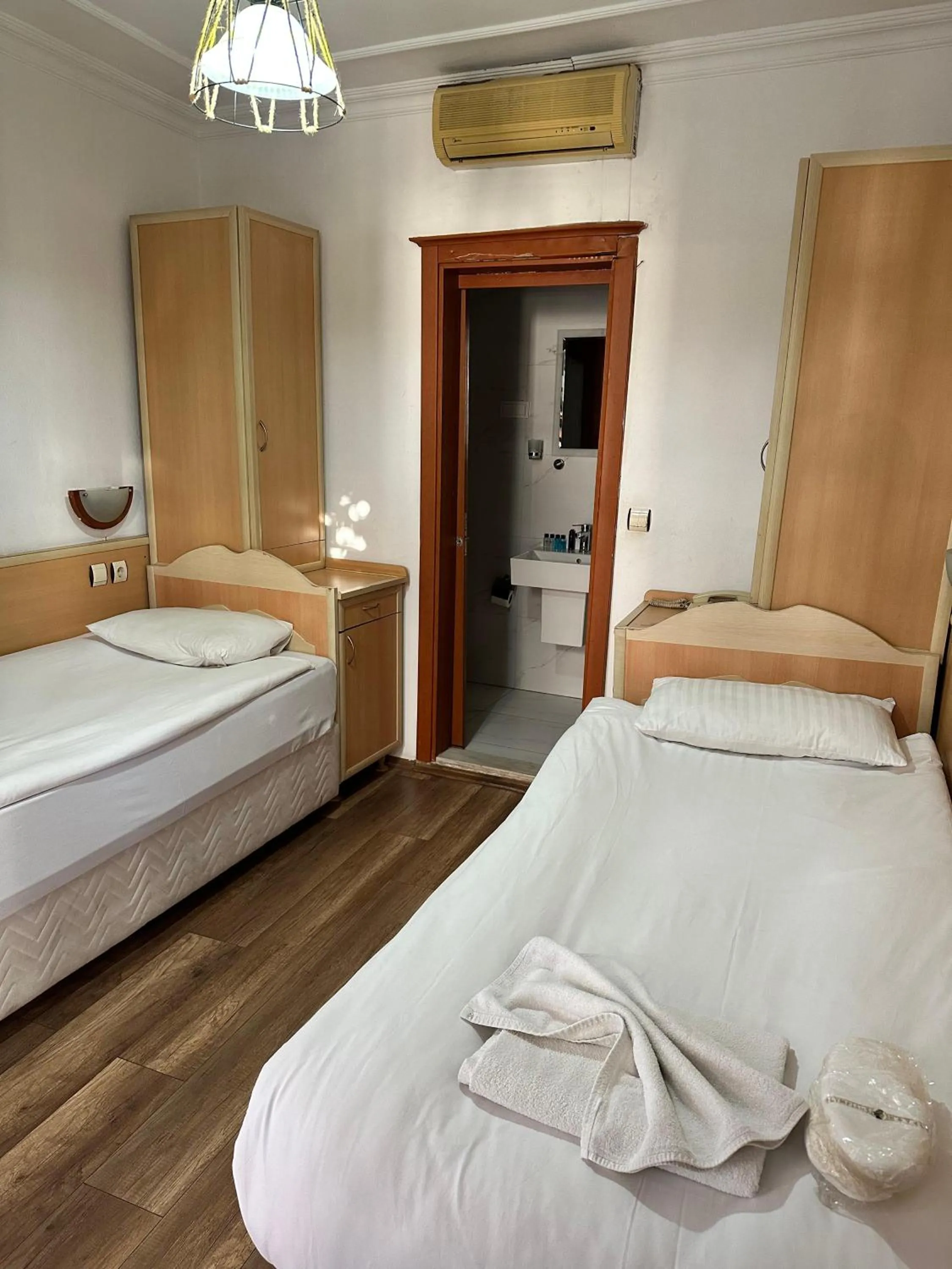 Bed in Hotel Karyatit Kaleici