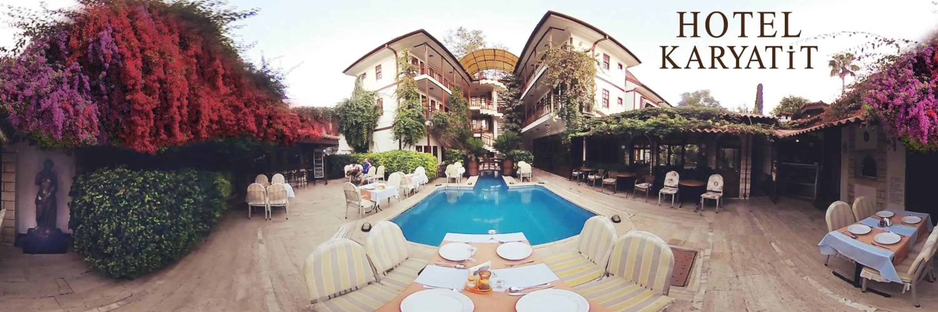 Restaurant/places to eat in Hotel Karyatit Kaleici