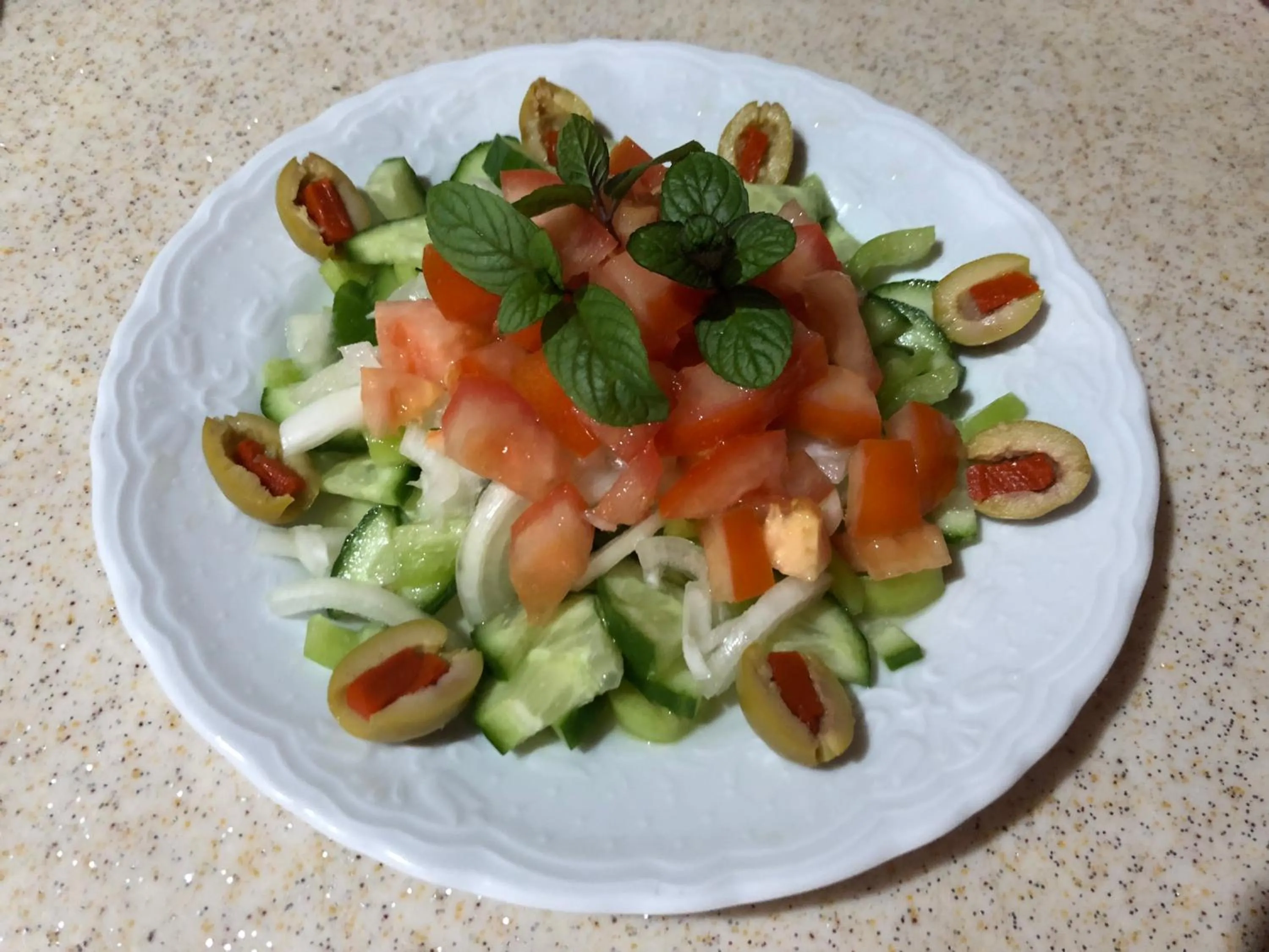 Restaurant/places to eat in Hotel Karyatit Kaleici