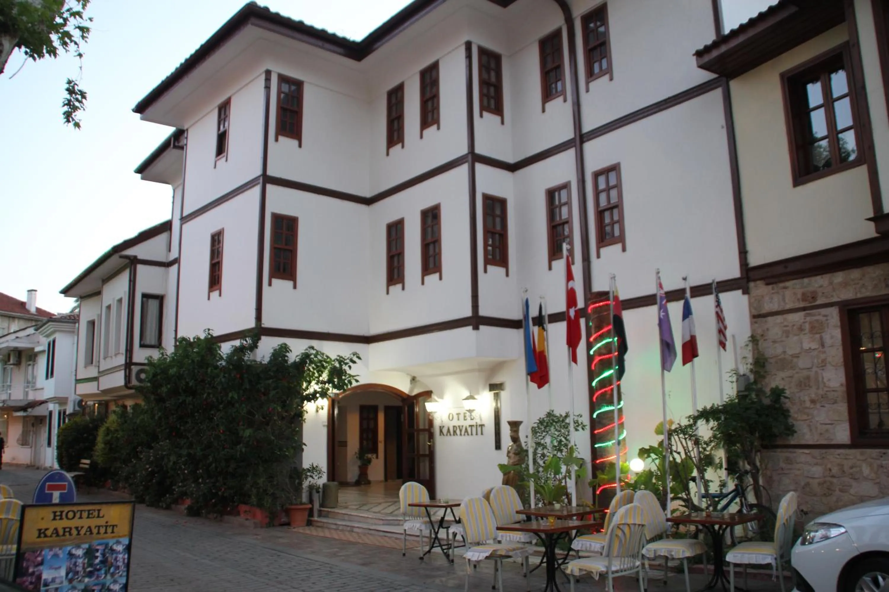 Property building in Hotel Karyatit Kaleici