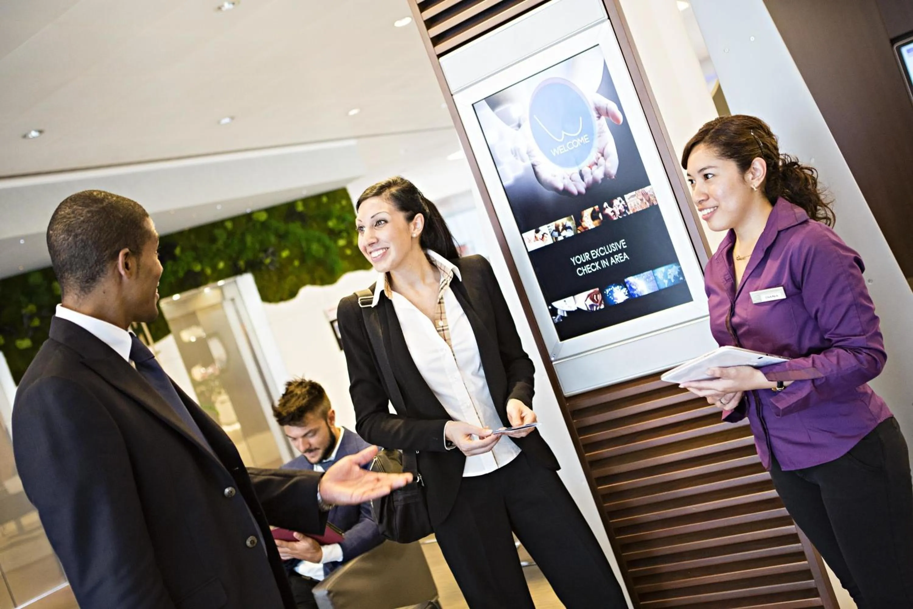 Lobby or reception in Novotel Milano Malpensa Aeroporto