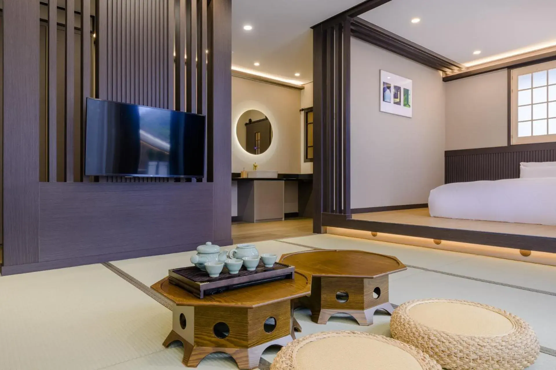 Deluxe King Studio in Hotel HaruSida Deluxe King Studio in Hotel HaruSida