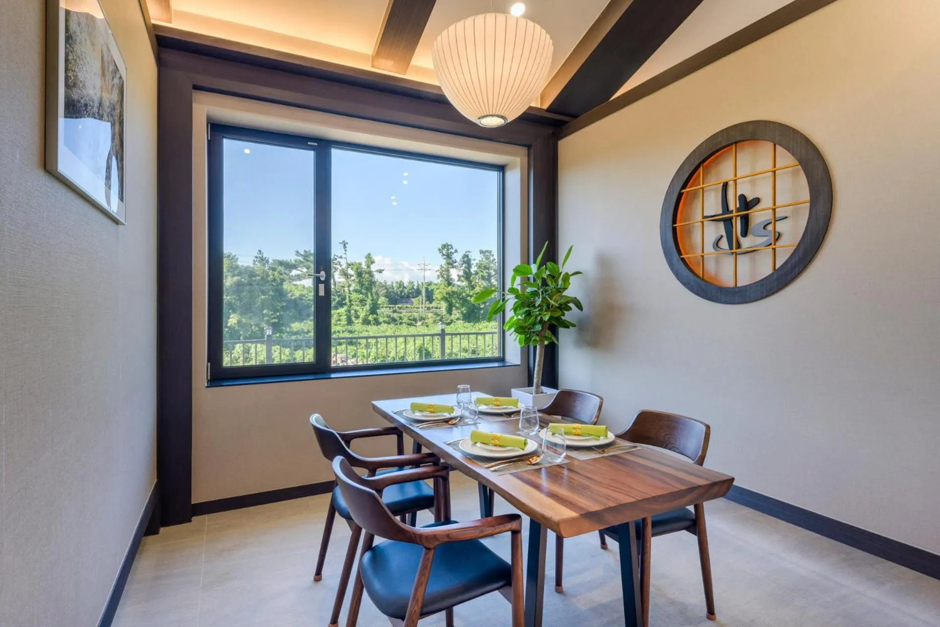 Dining area in Hotel HaruSida