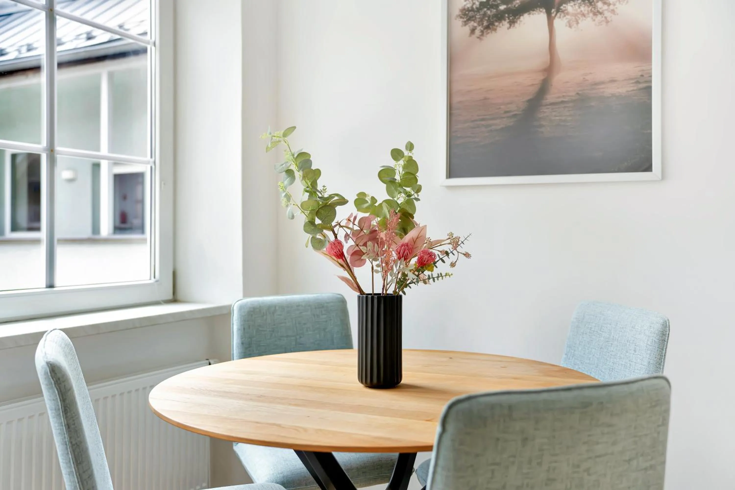 Dining area in easy-flat Hauptplatz - City Center Apartments with a Kitchen