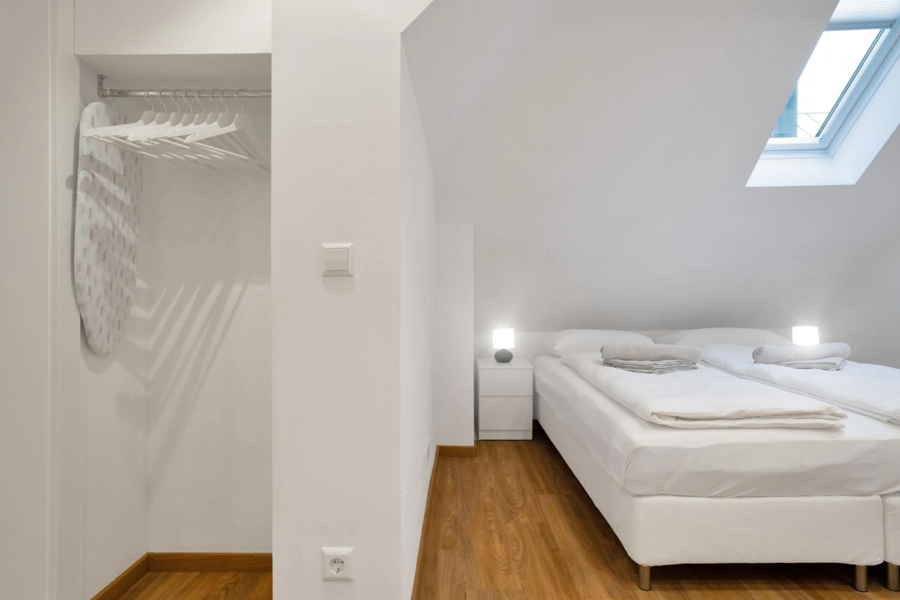 Bedroom, Bed in easy-flat Hauptplatz - City Center Apartments with a Kitchen