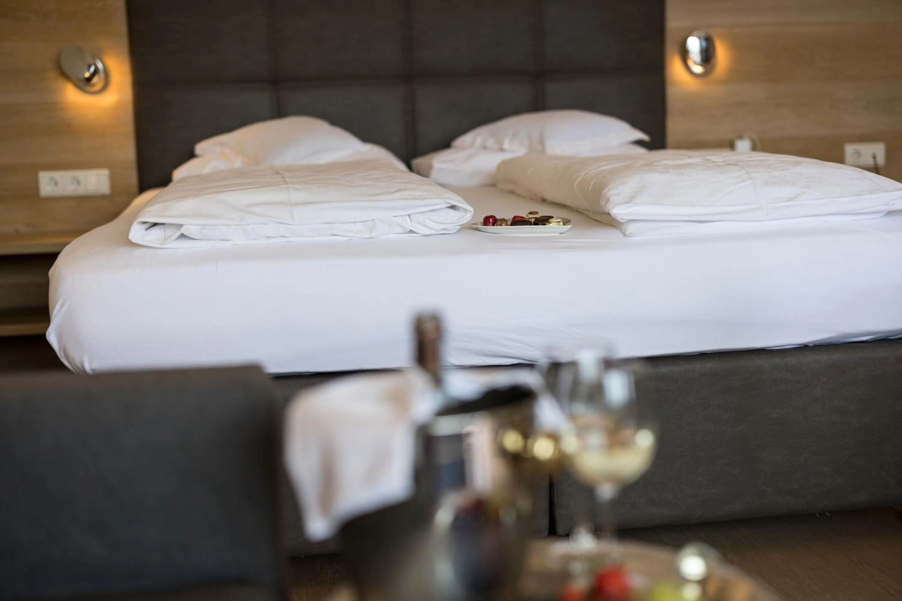 Bed in Hotel Gartenresidence Zea Curtis