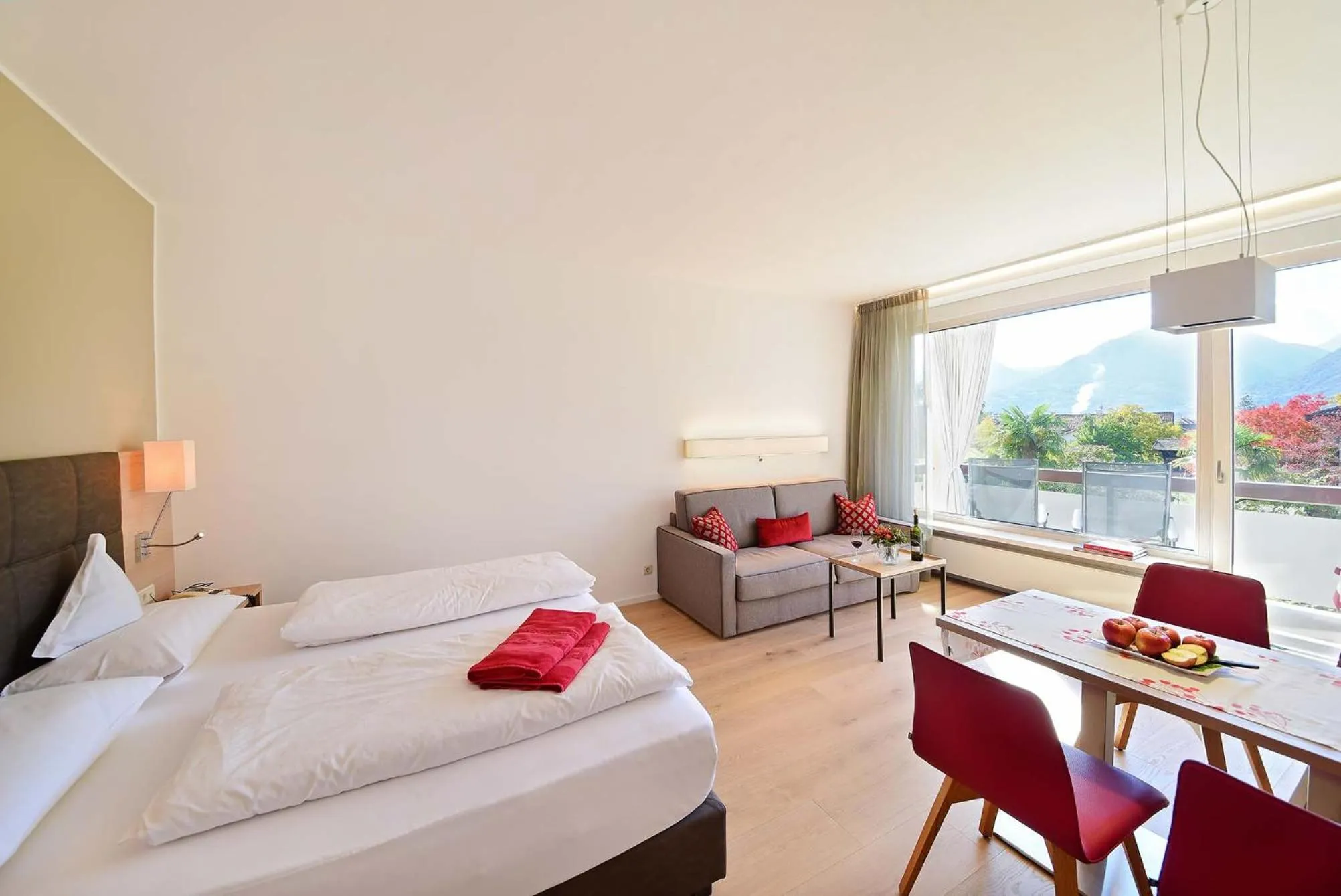 Photo of the whole room, Bed in Hotel Gartenresidence Zea Curtis