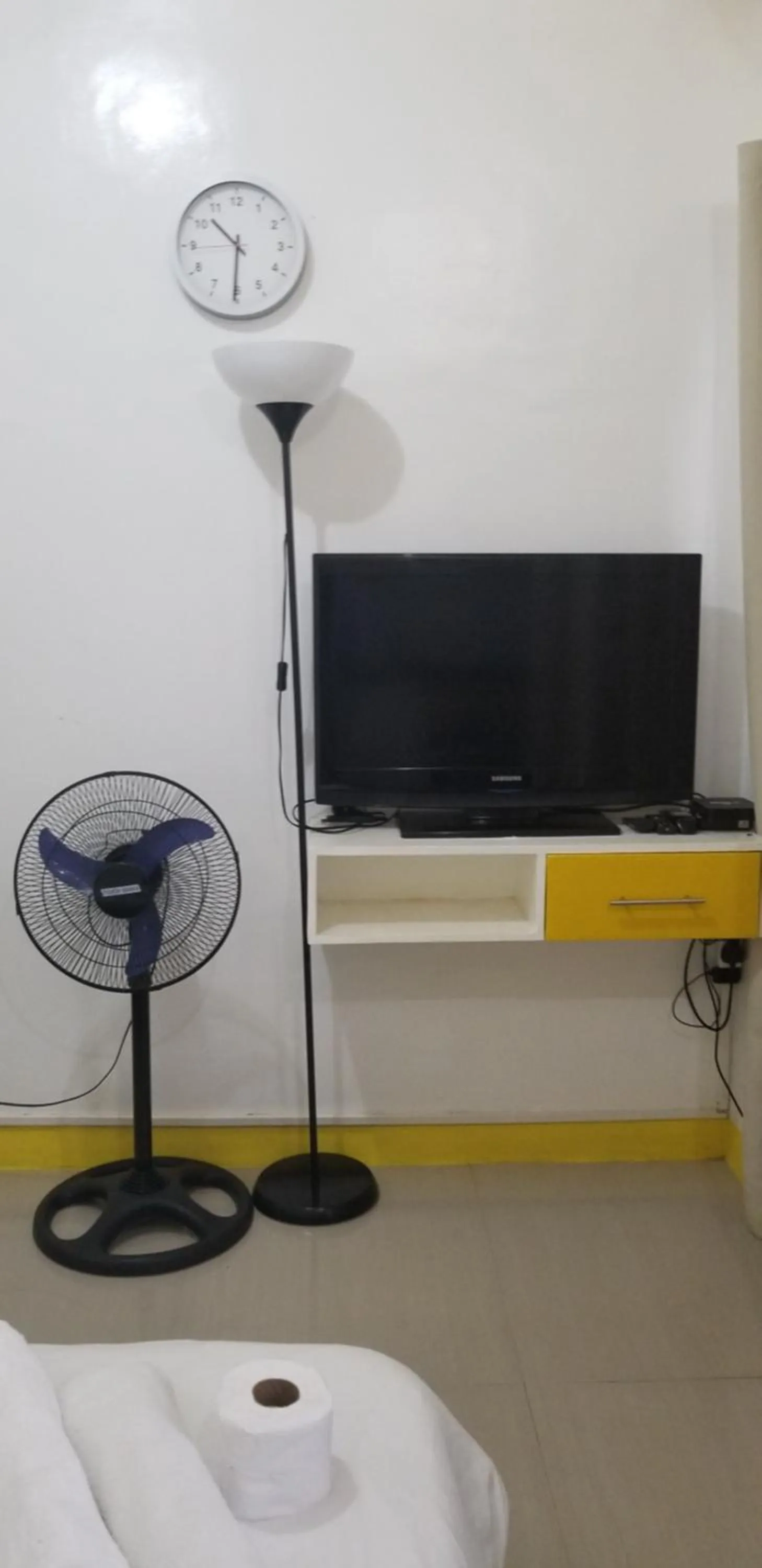 TV and multimedia in Innsite Room Rentals