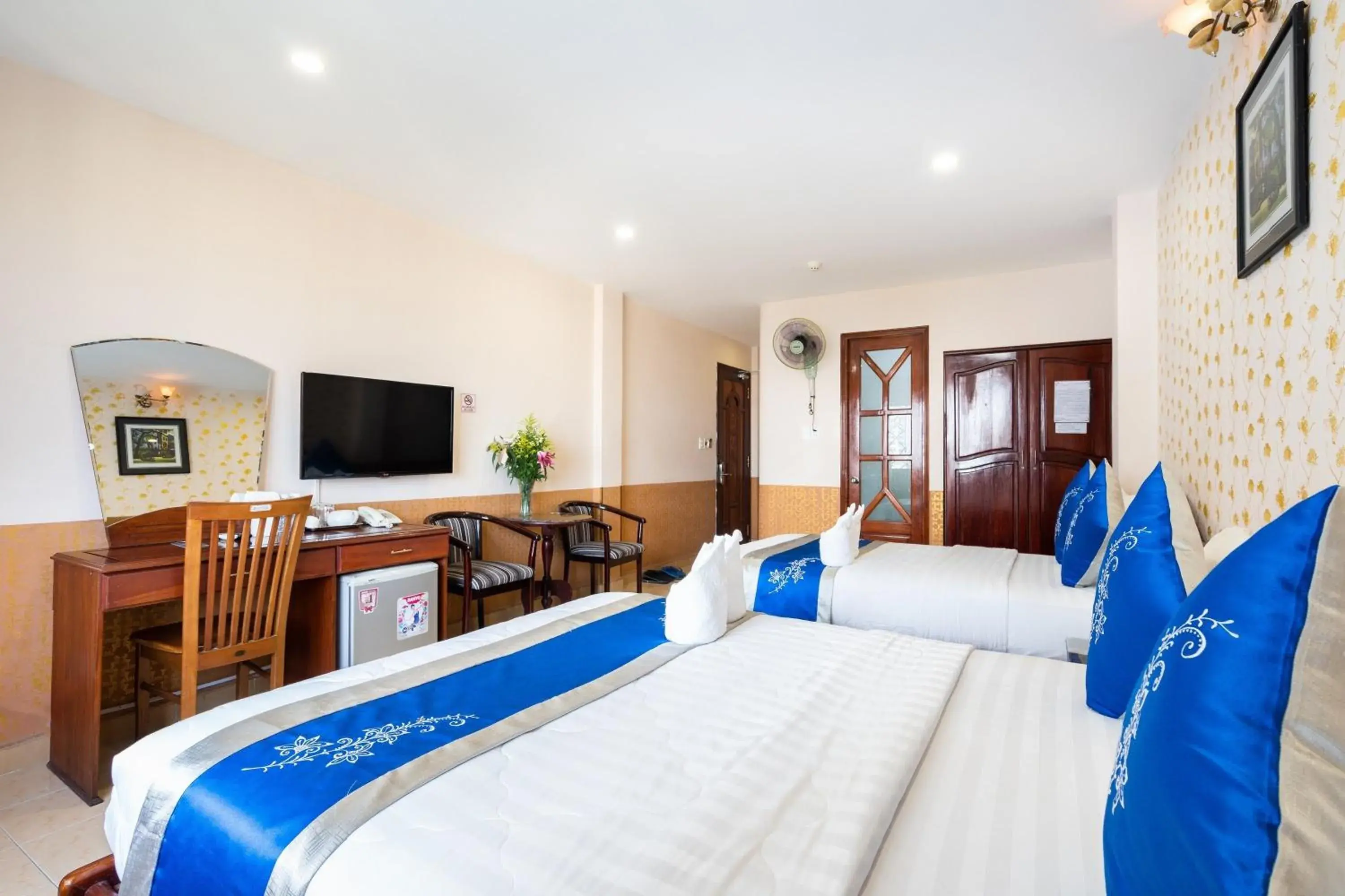 Family Room with Bath in KHÁCH SẠN HỒNG PHÁT Family Room with Bath in KHÁCH SẠN HỒNG PHÁT