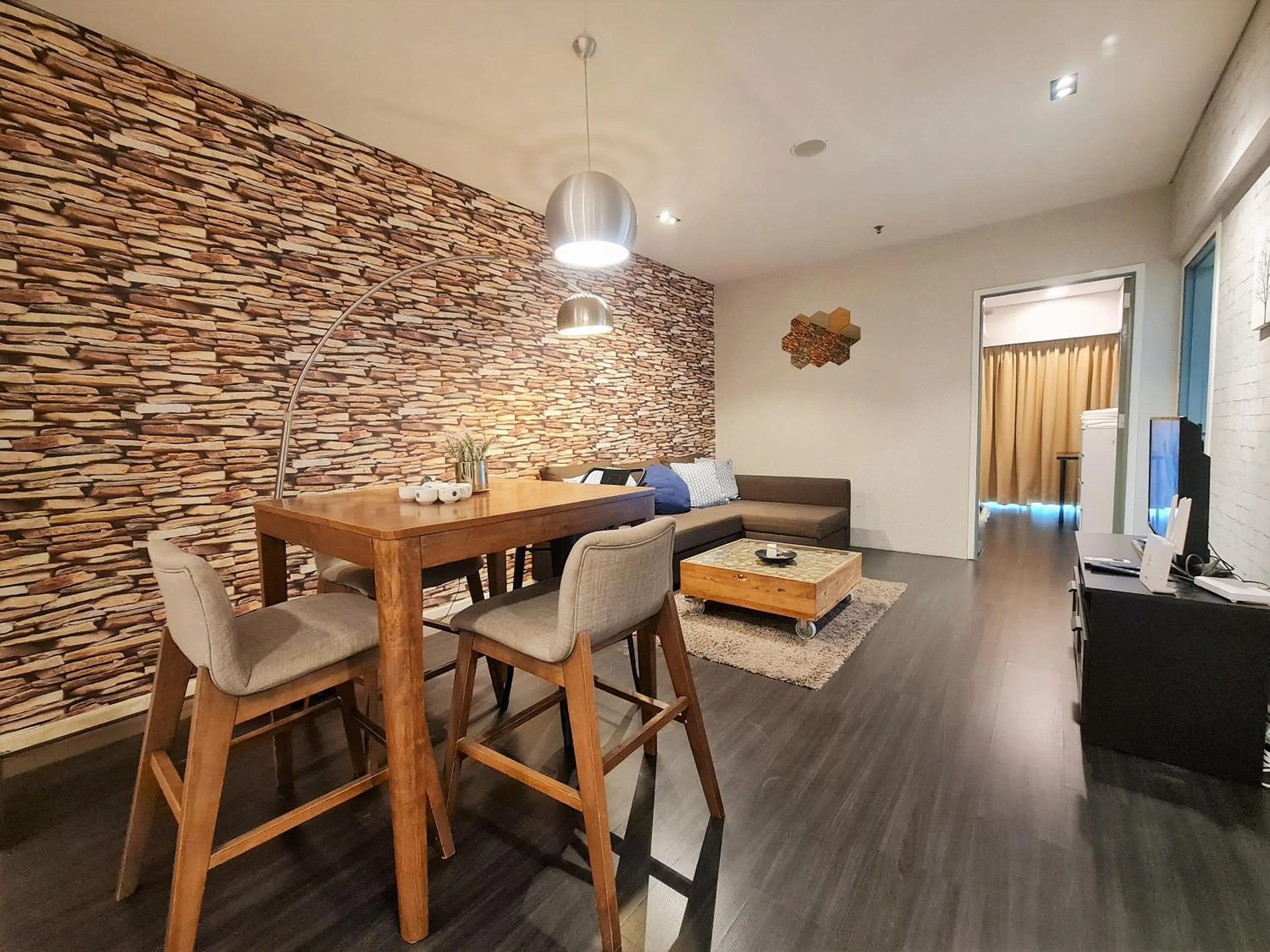 Summer Suites Apartment @KLCC by Sarah's Lodge