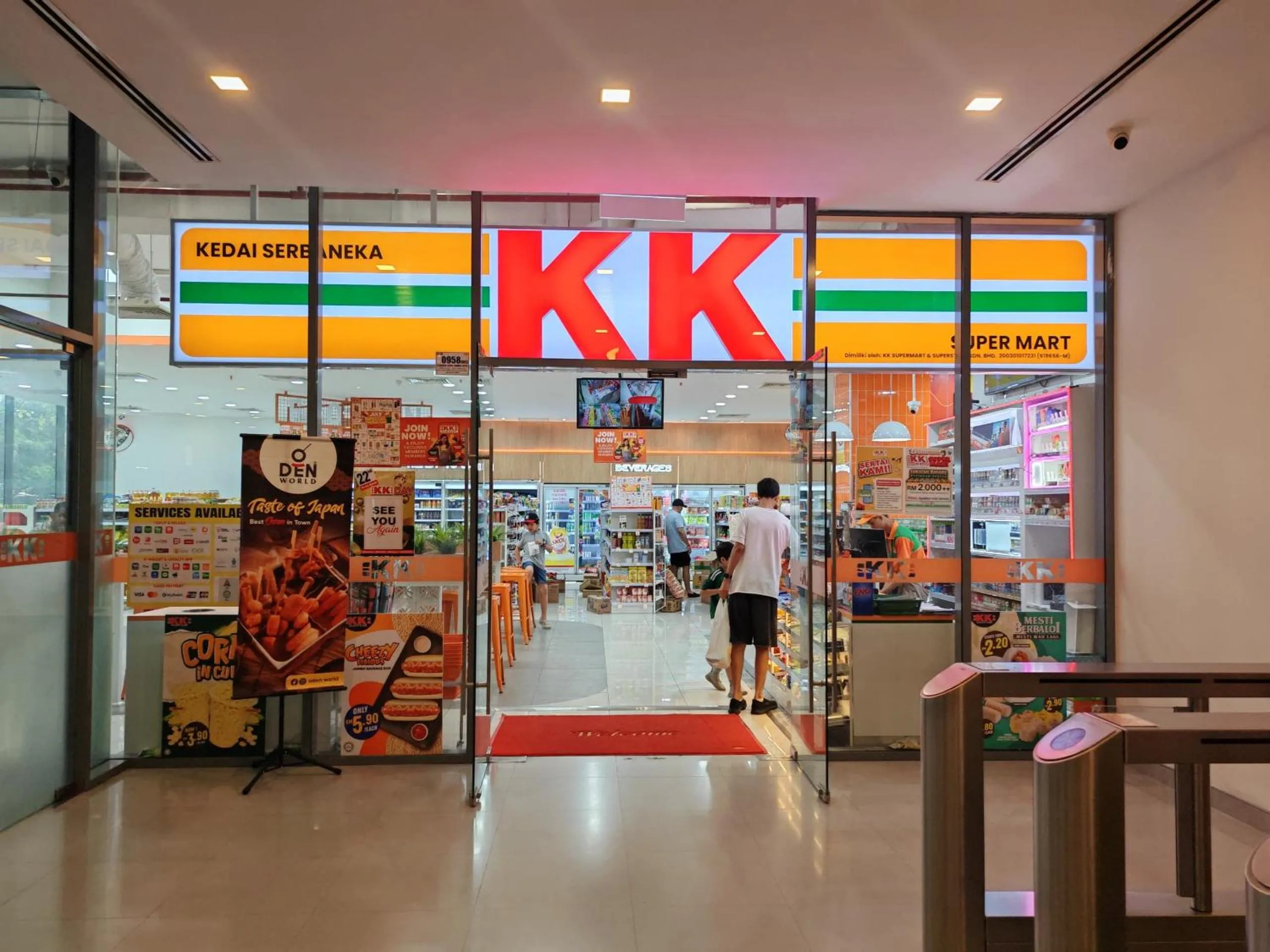 Supermarket/grocery shop in Summer Suites Apartment @KLCC by Sarah's Lodge