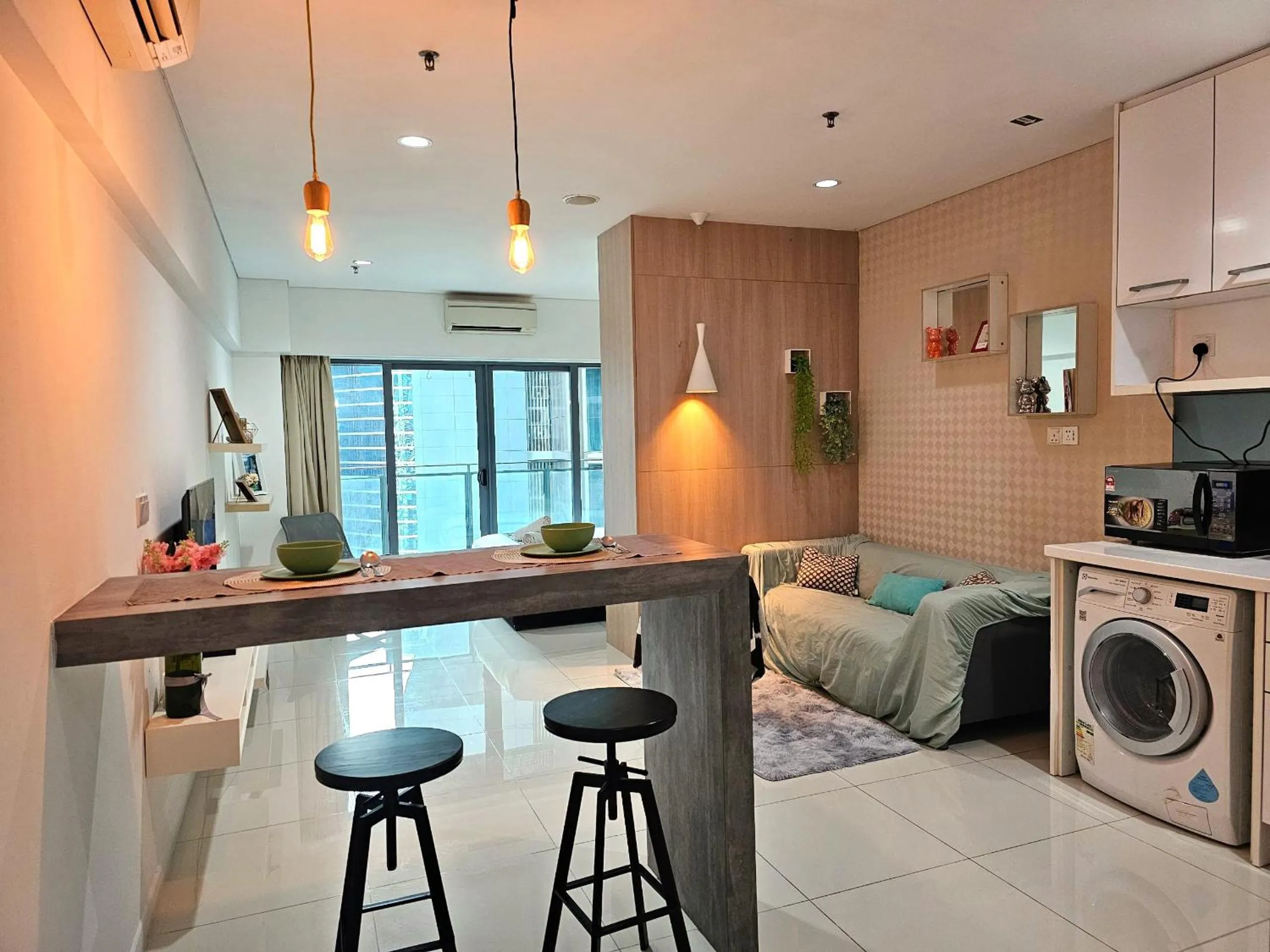 Summer Suites Apartment @KLCC by Sarah's Lodge