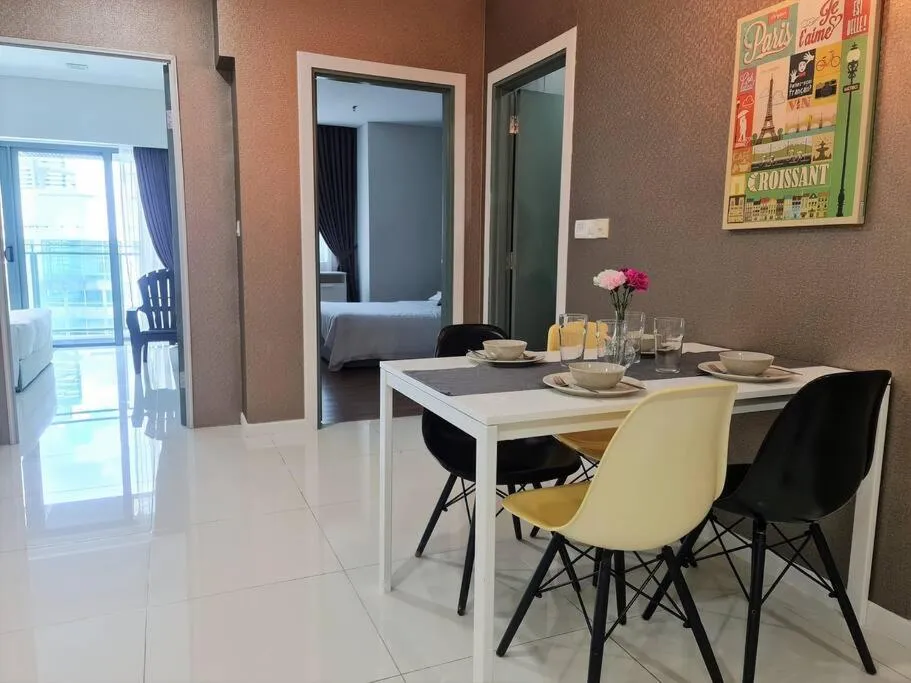 Summer Suites Apartment @KLCC by Sarah's Lodge